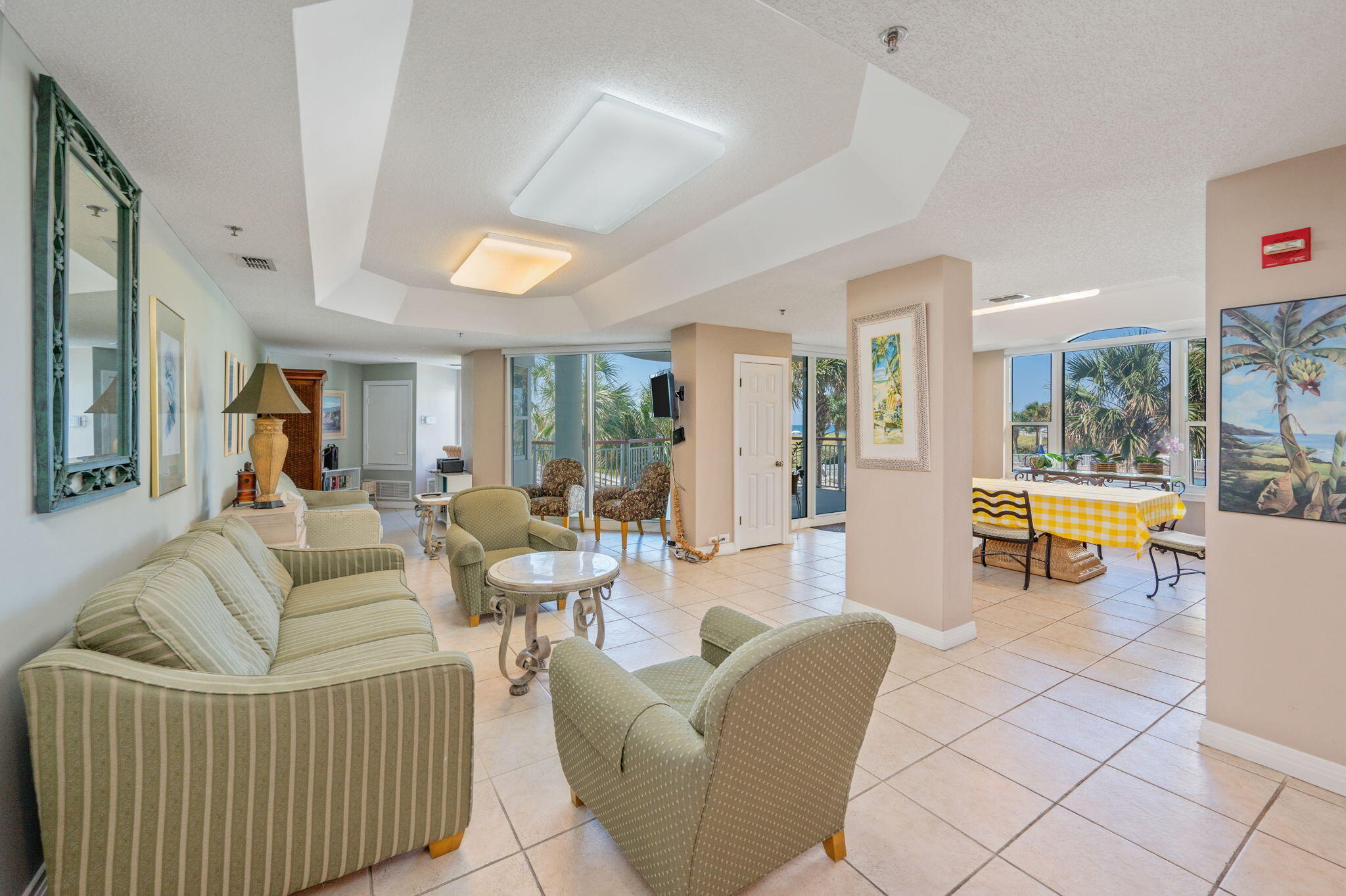 BEACH COLONY RESORT - Residential