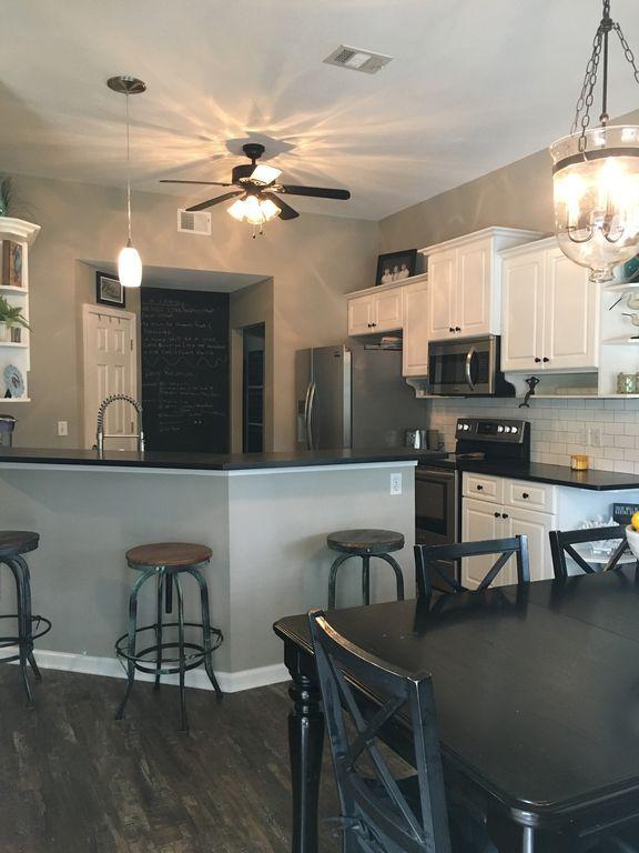 PARKWOOD ESTATES PH 7 - Residential