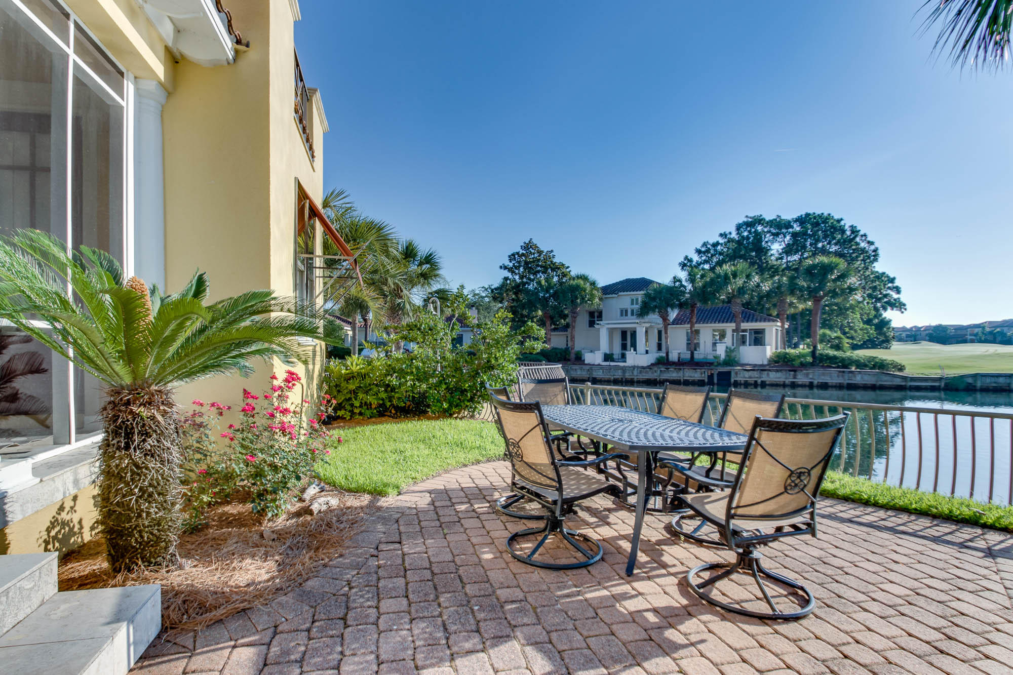 FOUNTAINS AT SANDESTIN - Residential