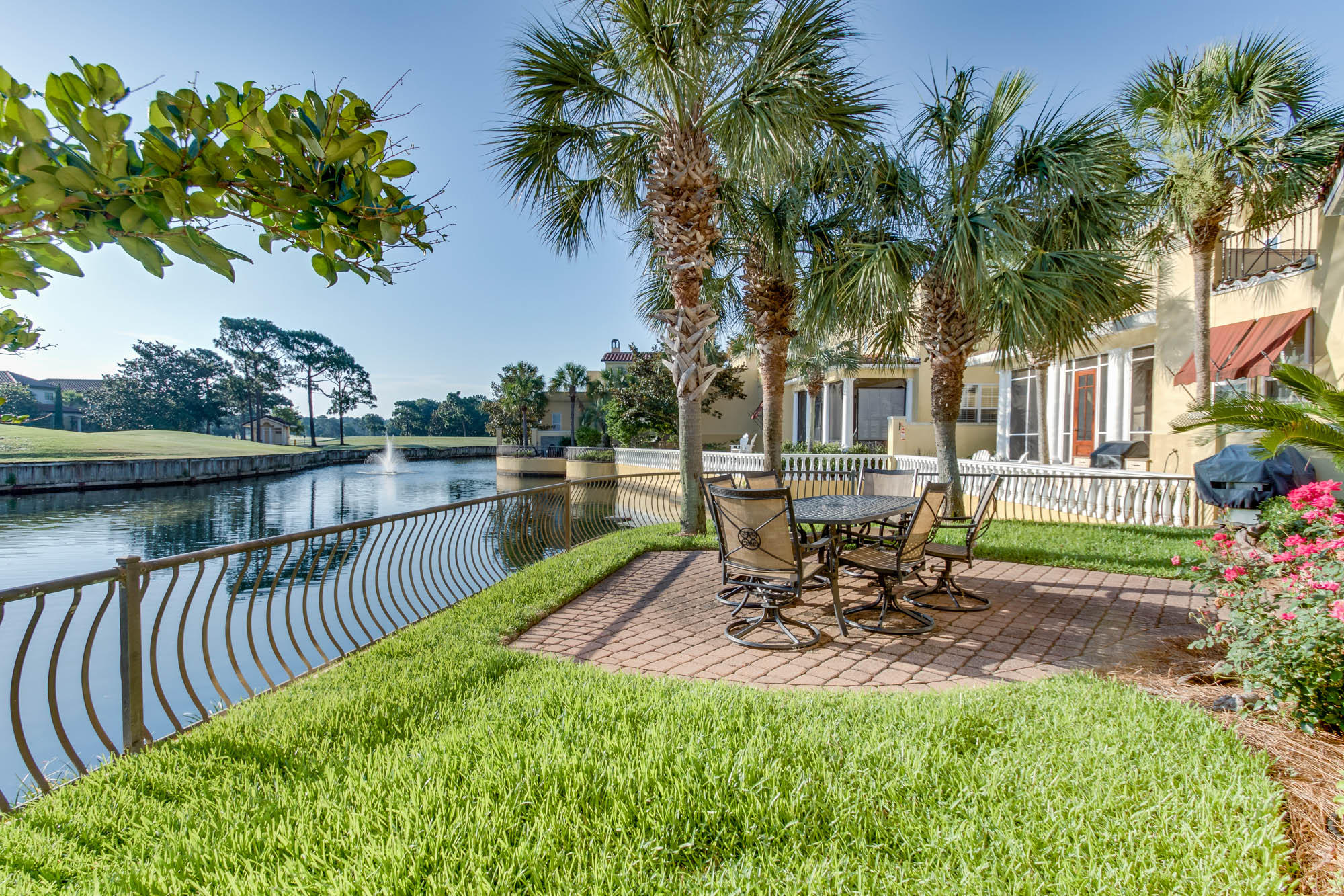 FOUNTAINS AT SANDESTIN - Residential