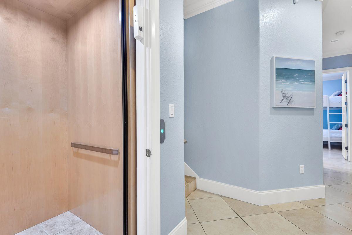 FRANGISTA BEACH - Residential