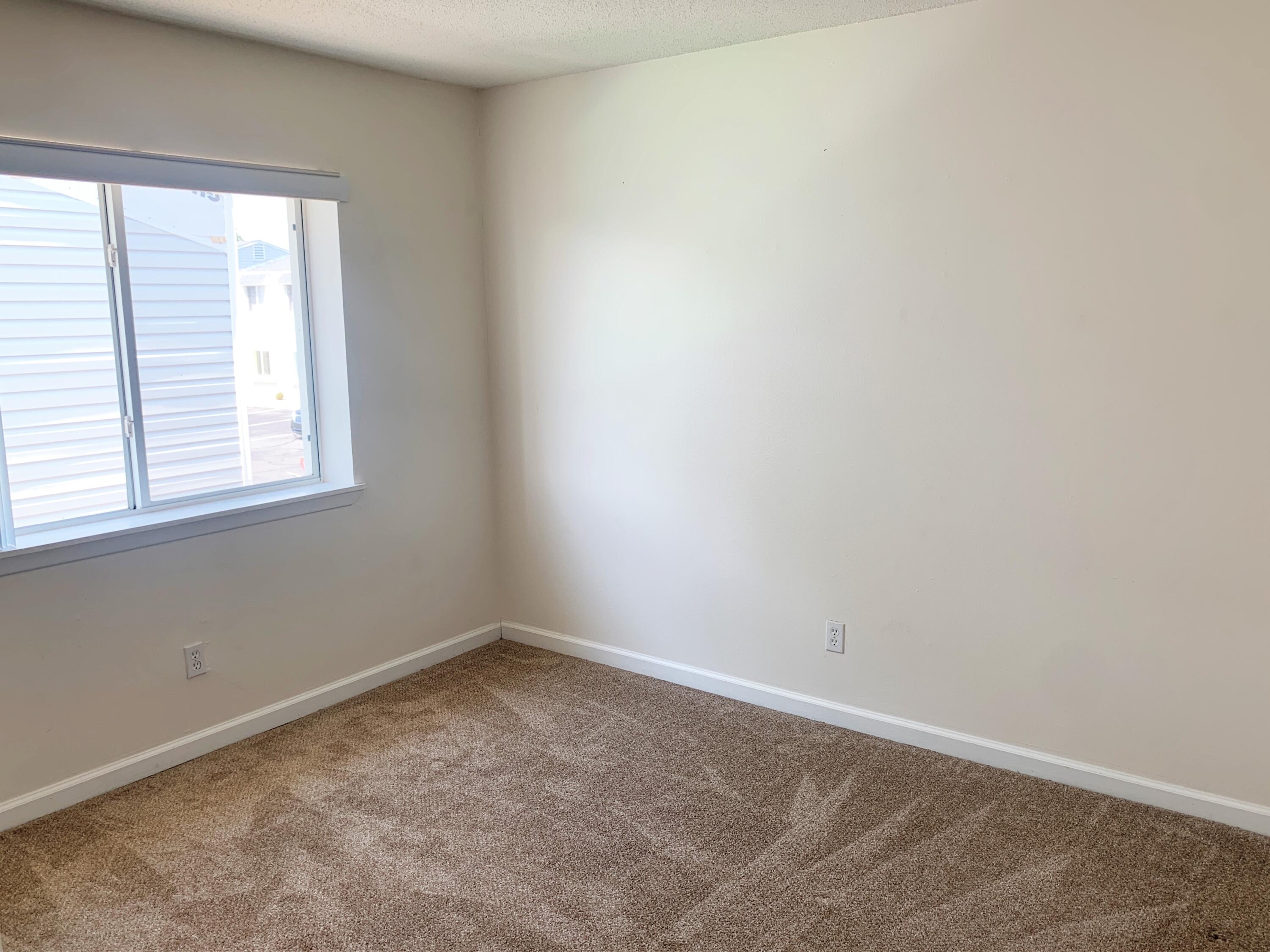 FINISTERRA CONDO - Residential