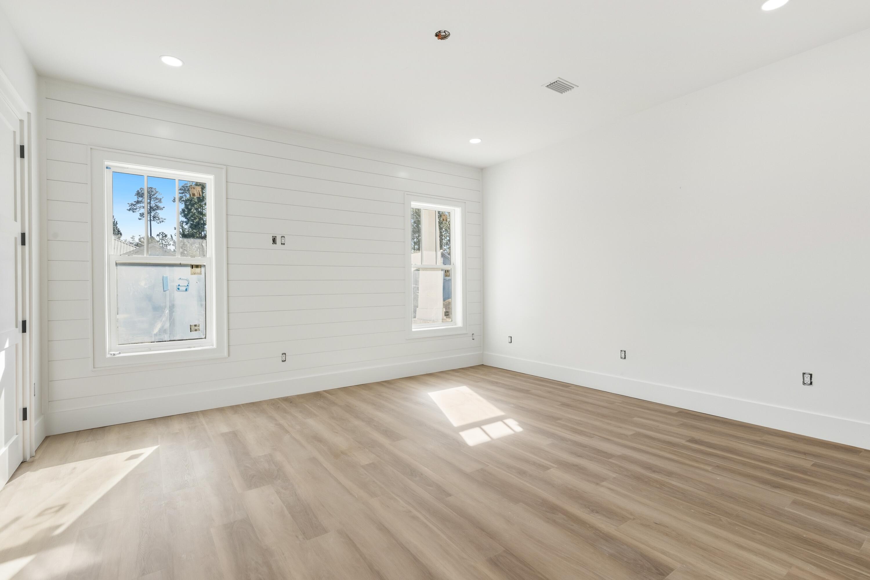 BEAR CREEK COTTAGES - Residential