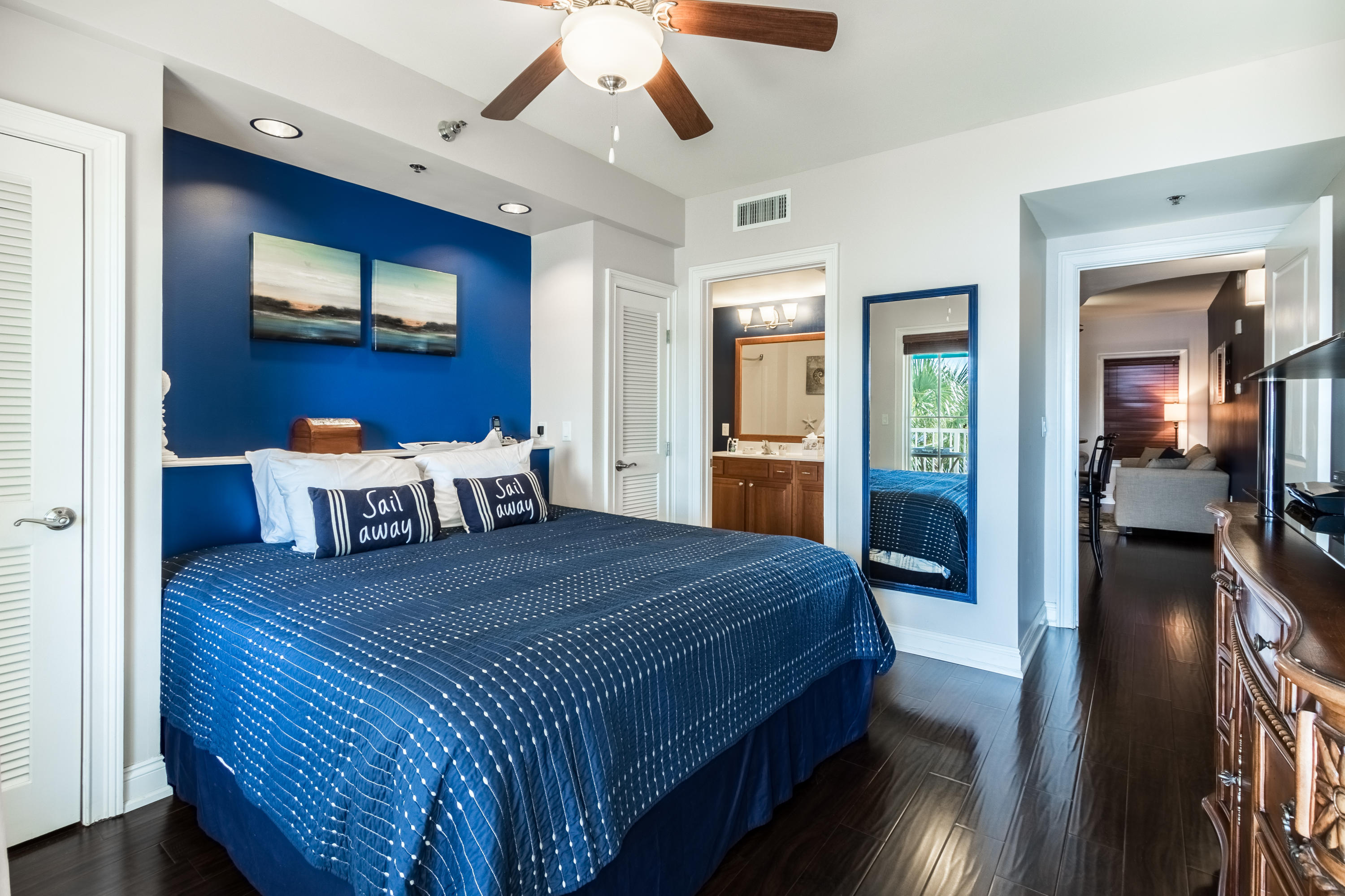 Carillon Beach Inn - Residential