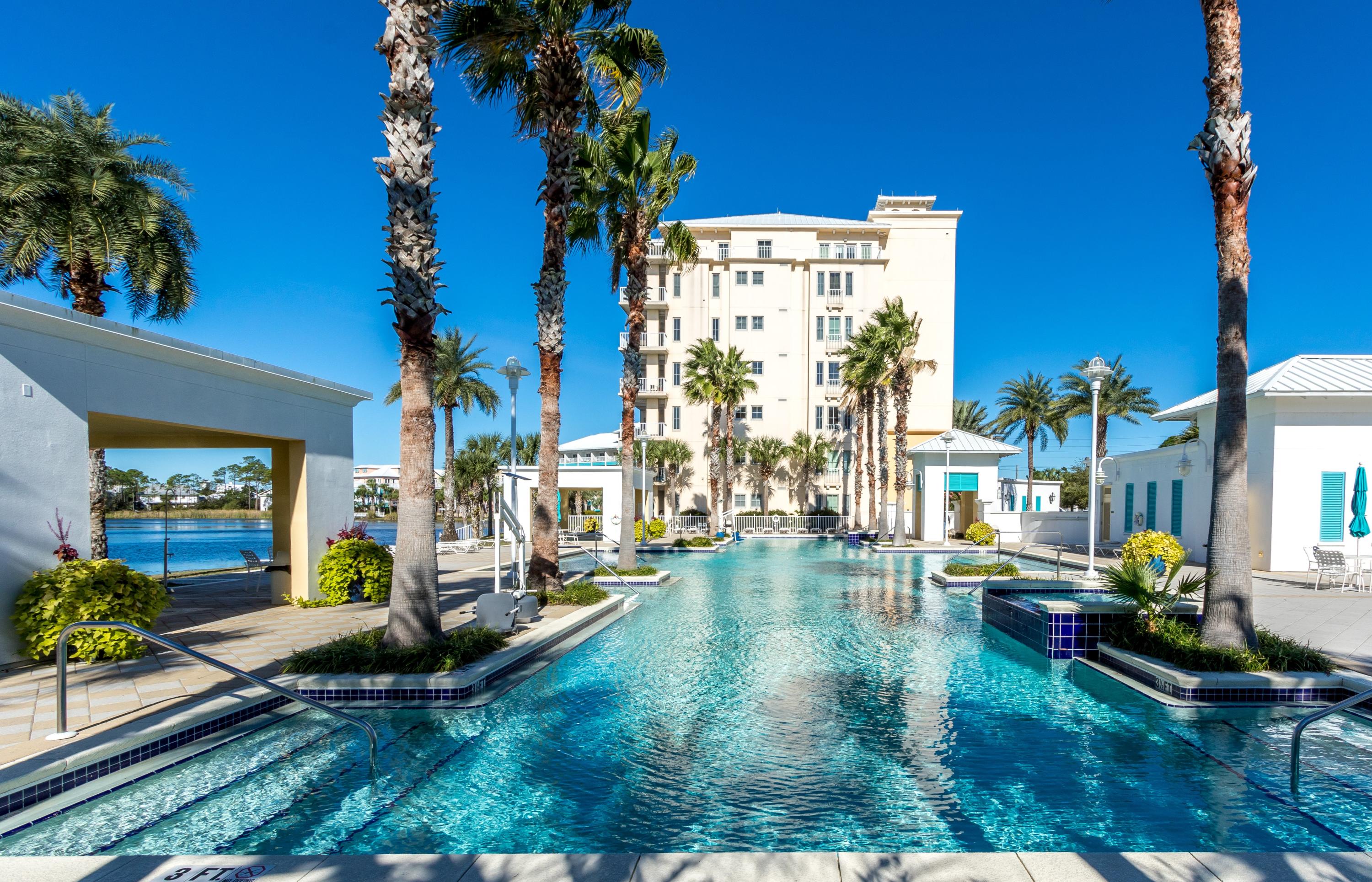 Carillon Beach Inn - Residential