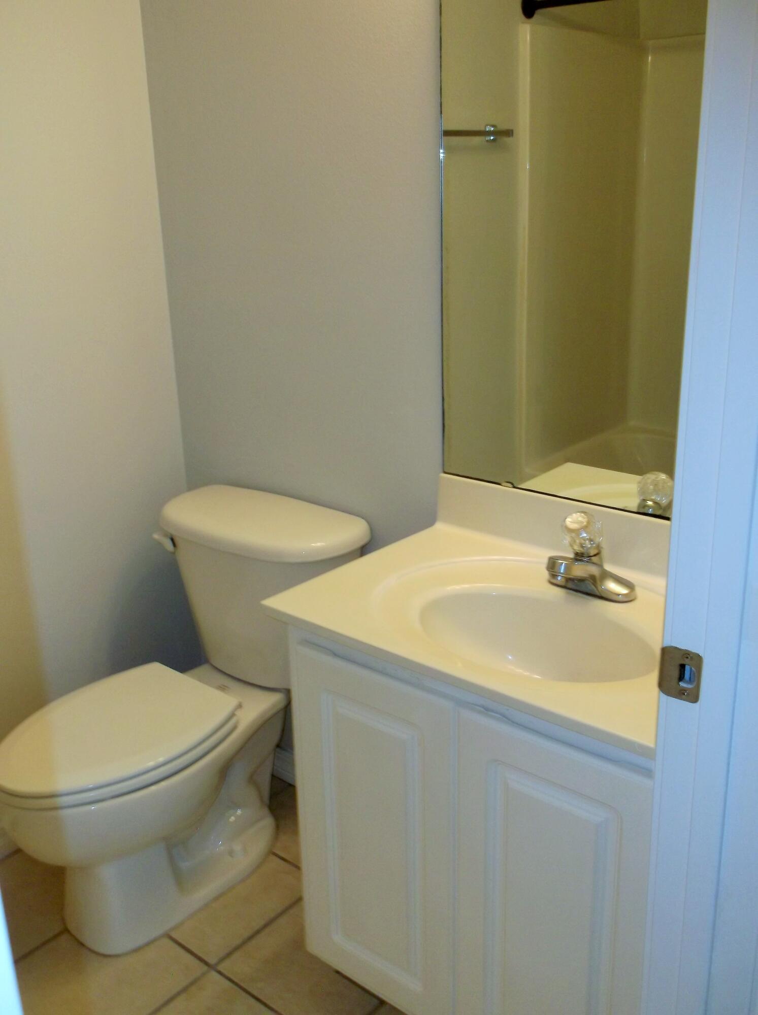 OAK PARK TOWNHOMES - Residential