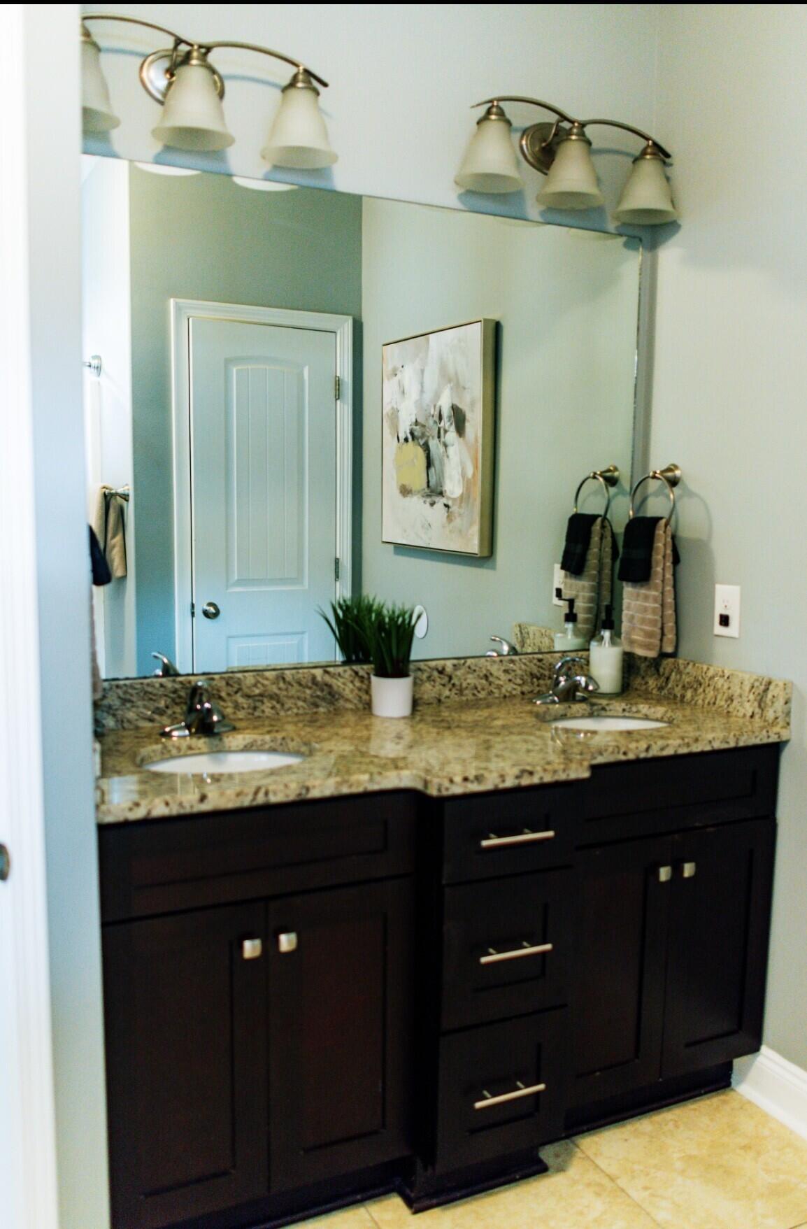 CRESCENT SHORES - Residential Lease