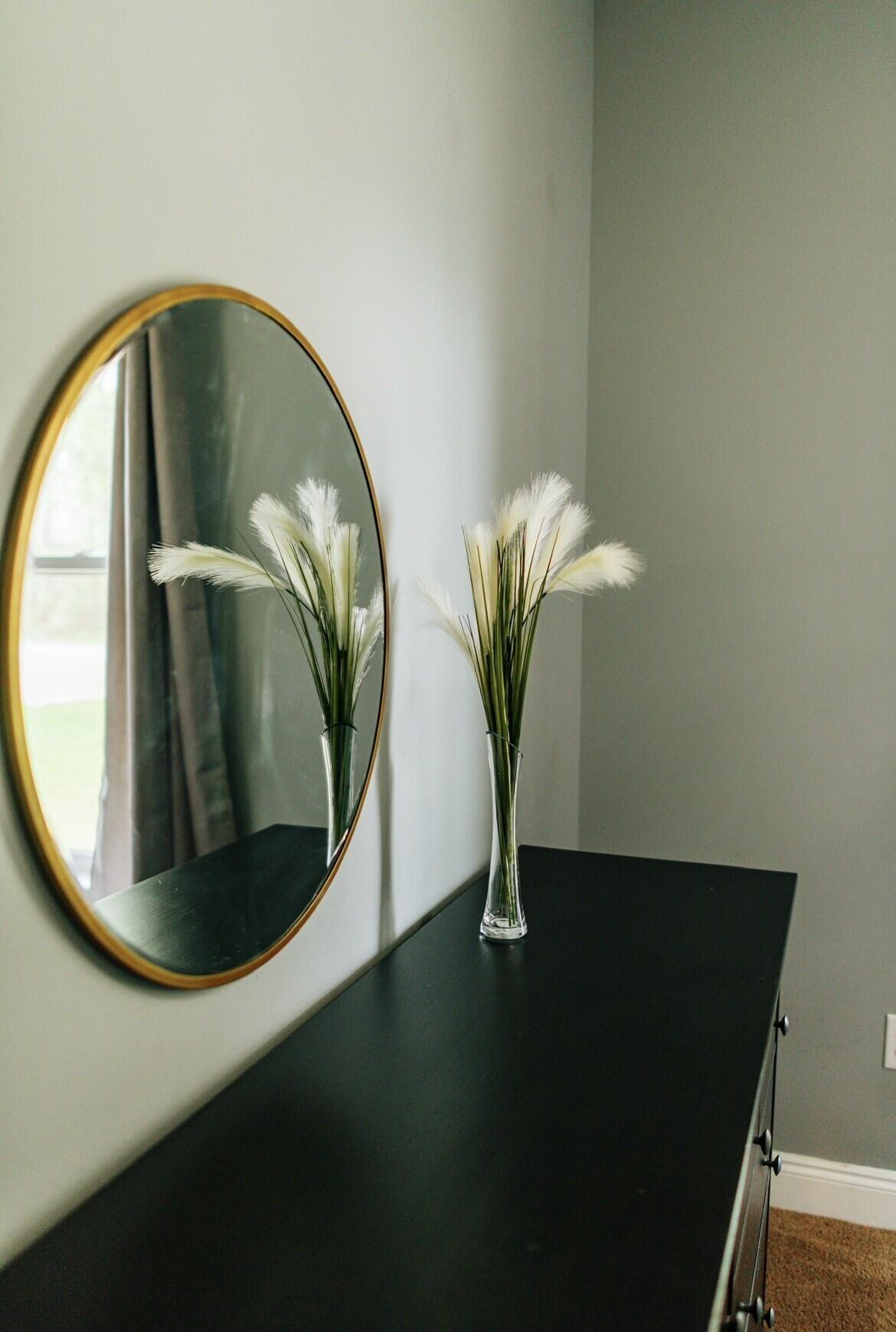 CRESCENT SHORES - Residential Lease
