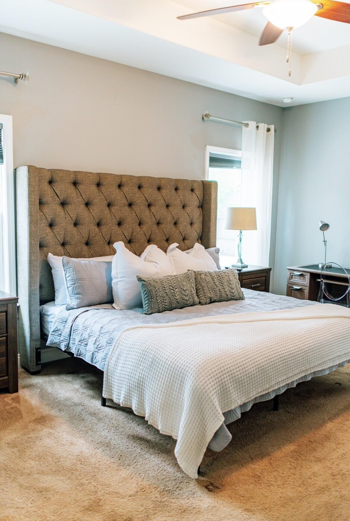 CRESCENT SHORES - Residential Lease