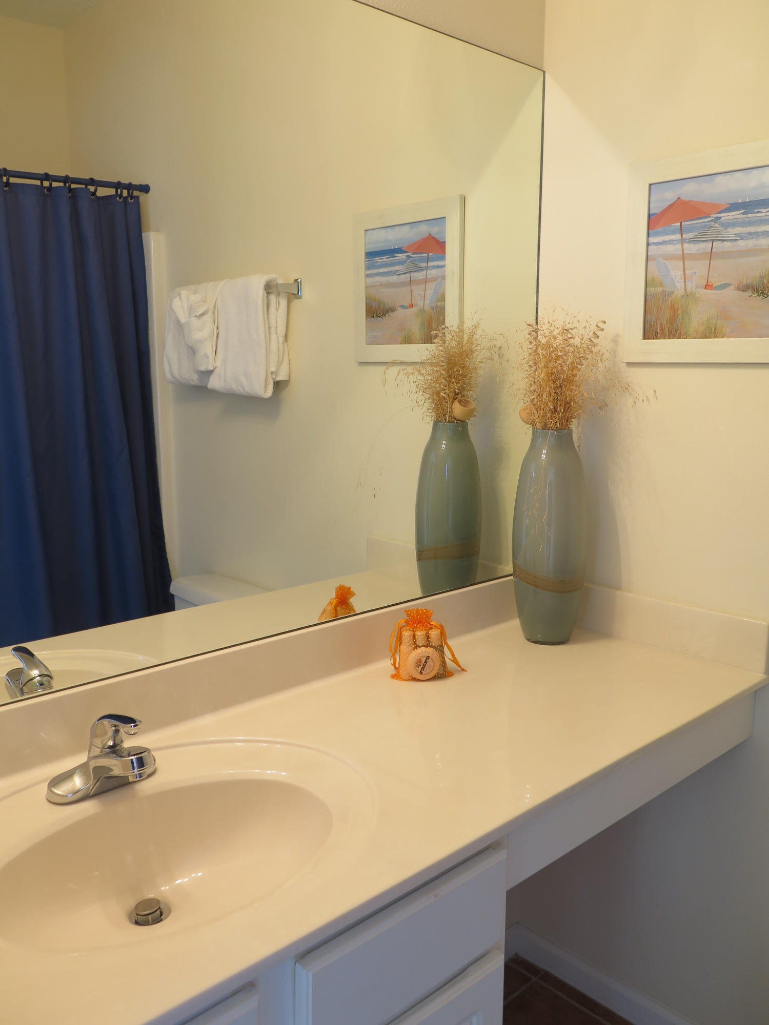 SEABREEZE COTTAGES - Residential