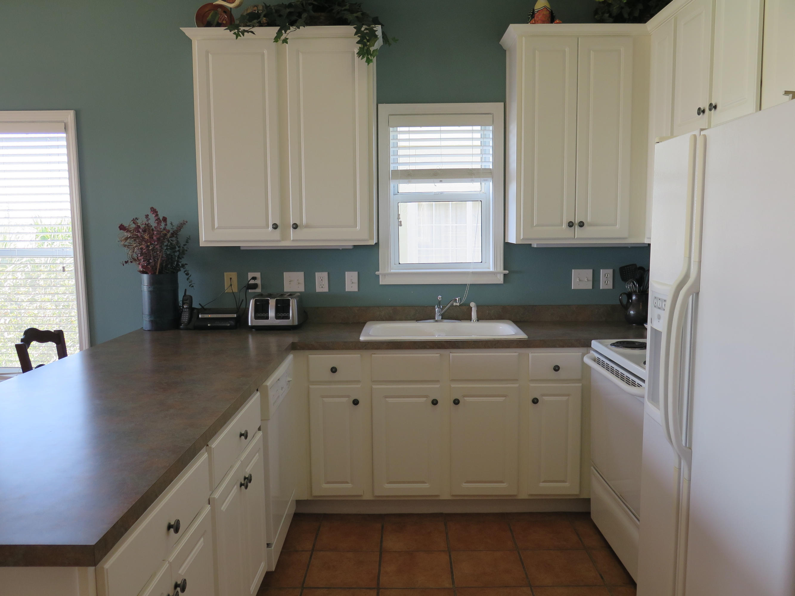 SEABREEZE COTTAGES - Residential