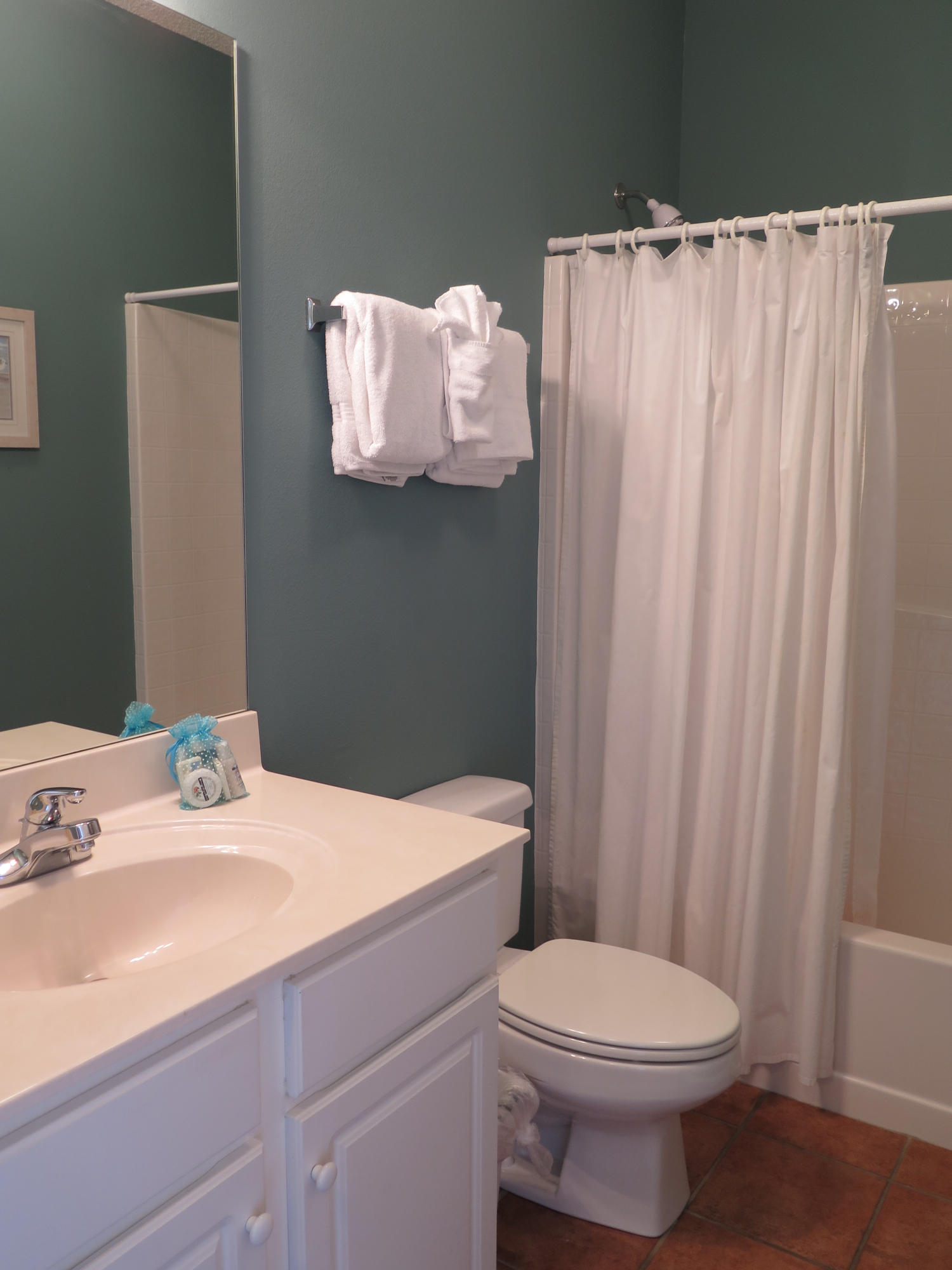 SEABREEZE COTTAGES - Residential