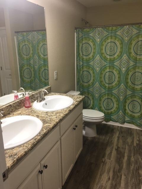 TOM KING ESTATES - Residential