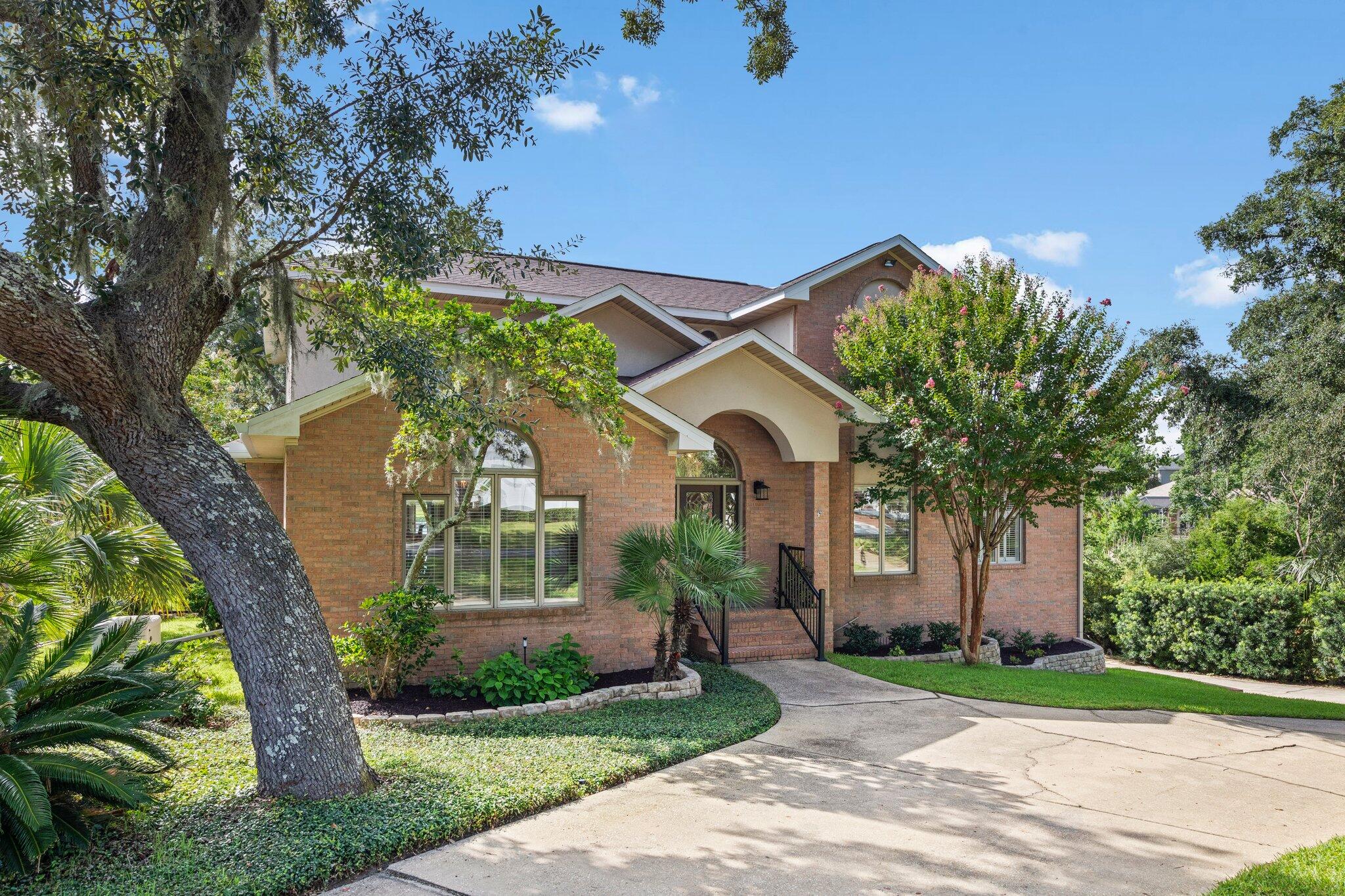 SHALIMAR POINTE S/D - Residential