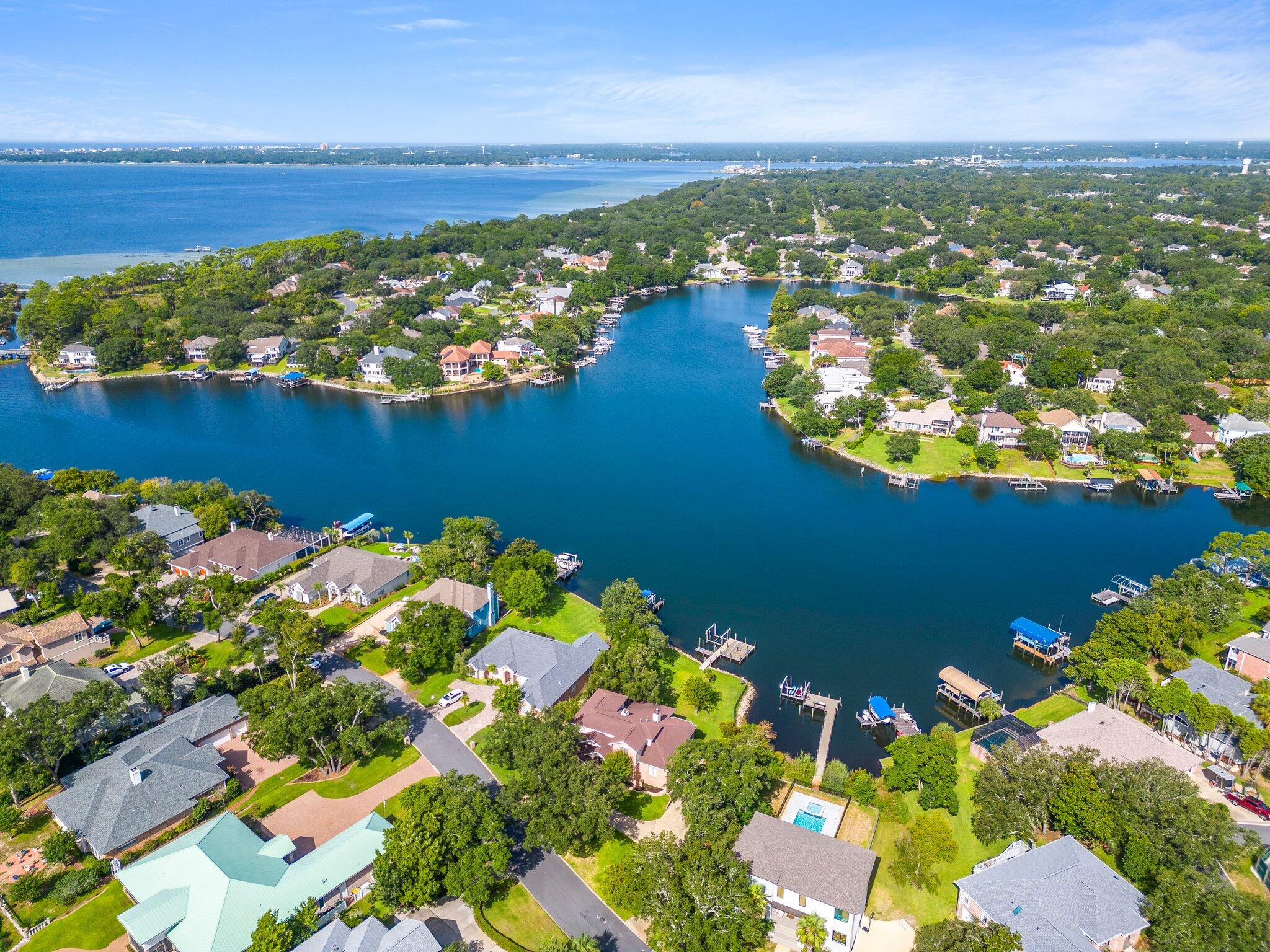 SHALIMAR POINTE S/D - Residential