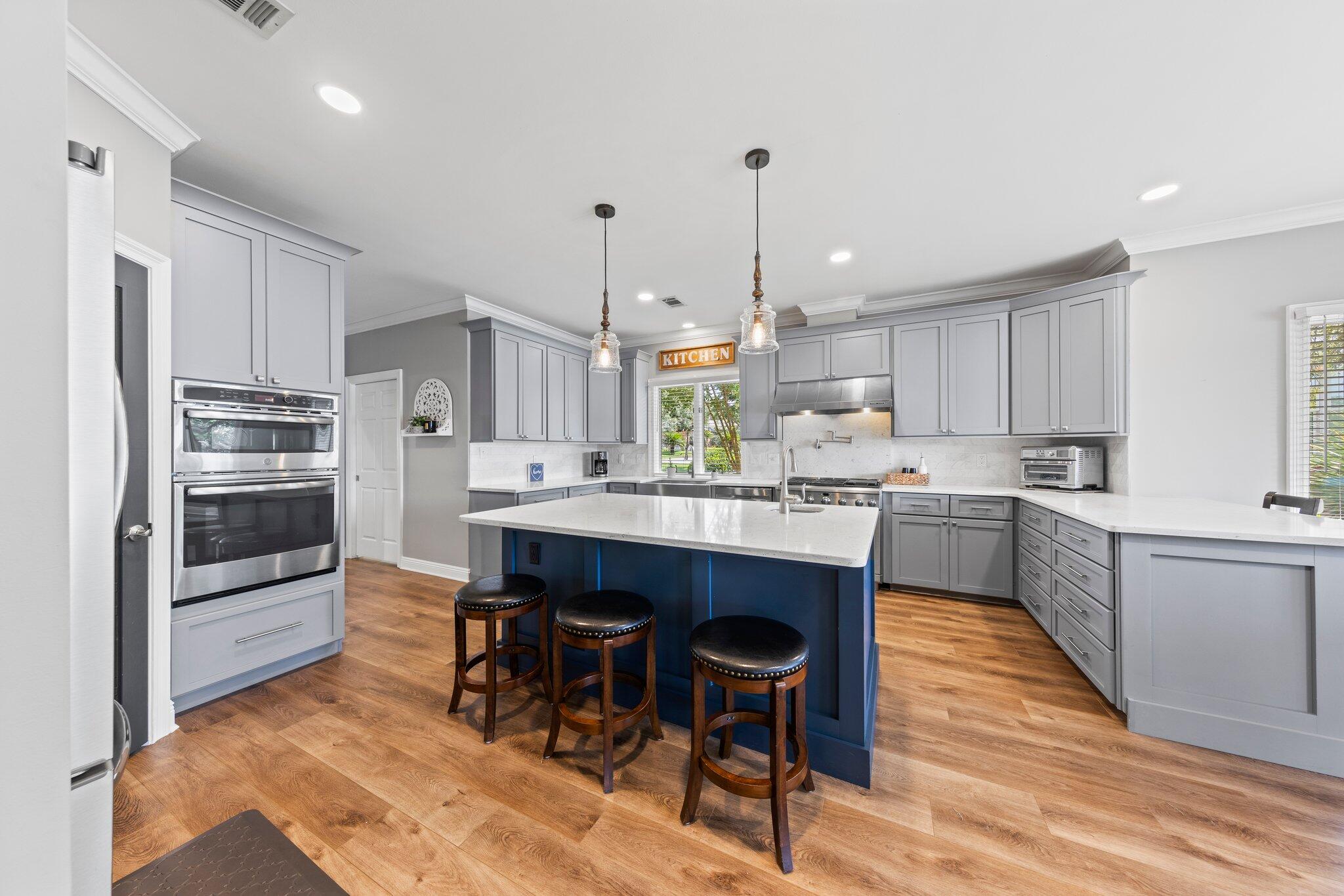 SHALIMAR POINTE S/D - Residential