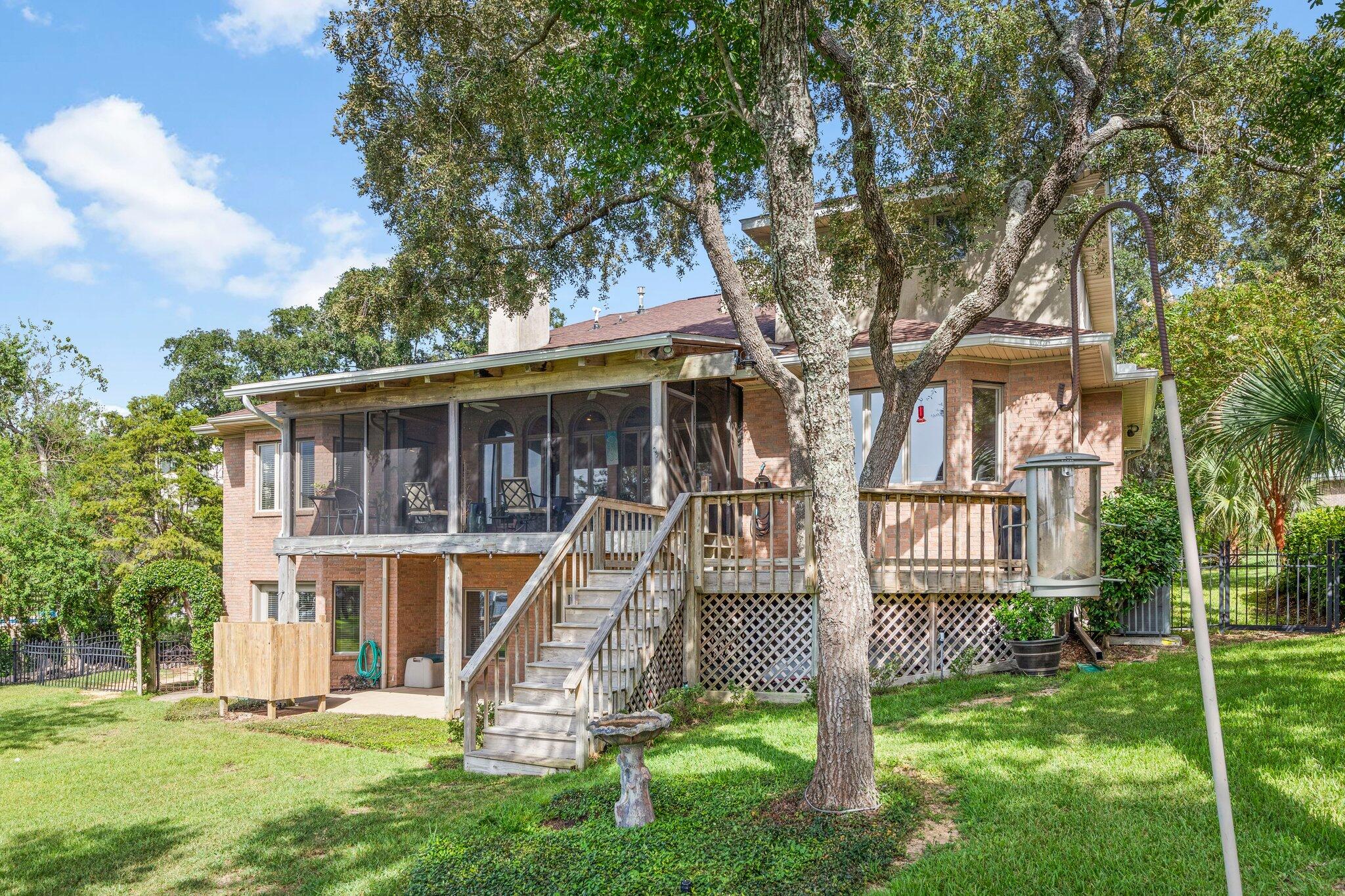 SHALIMAR POINTE S/D - Residential