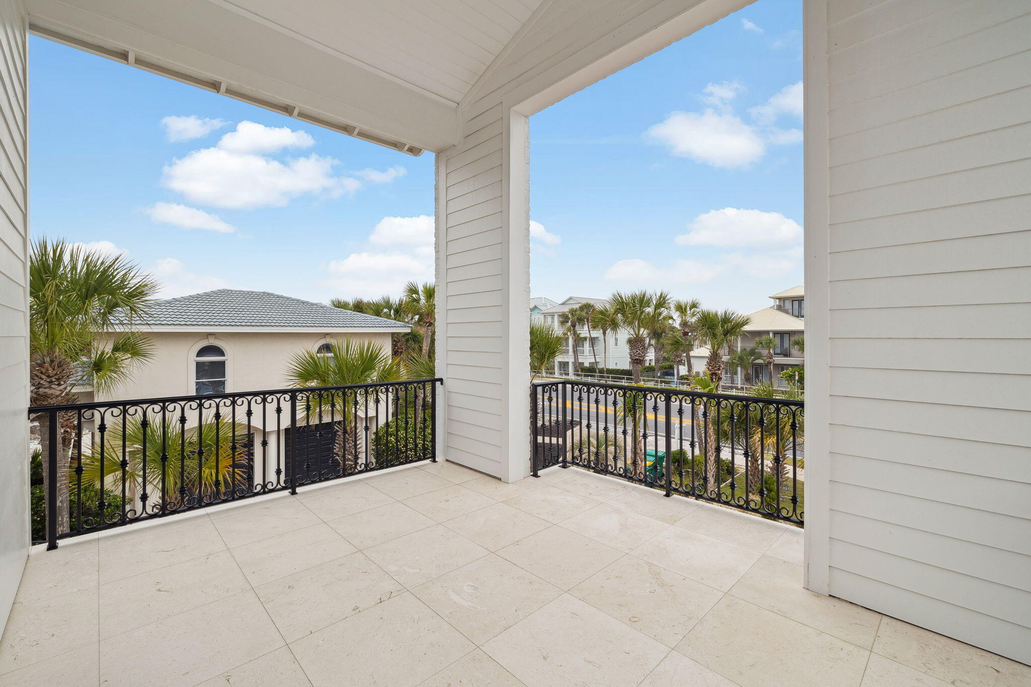 SHORES OF CRYSTAL BEACH - Residential