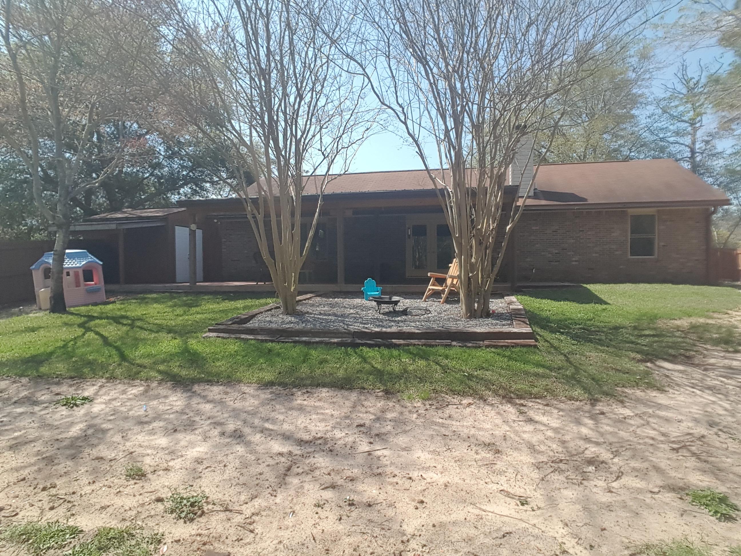 EAST BAY RIVER ESTATES 2ND ADDN - Residential
