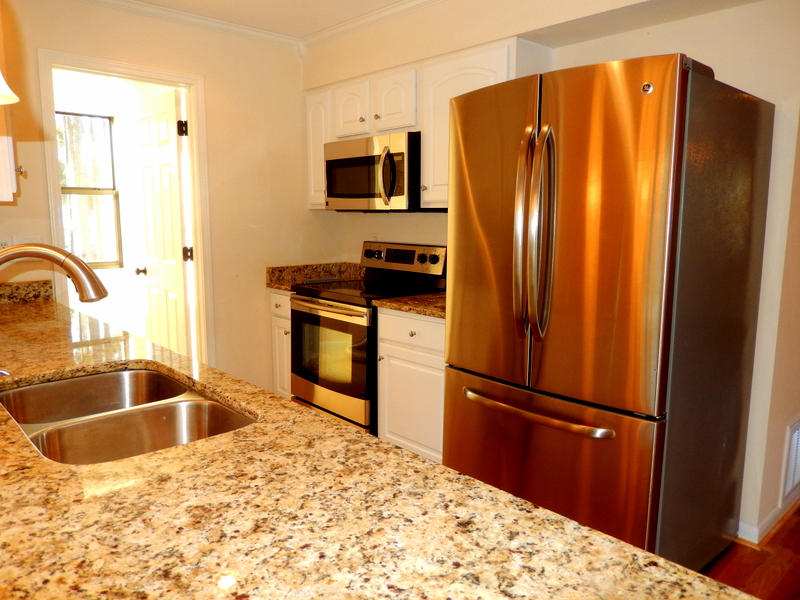 FOX DEN - Residential