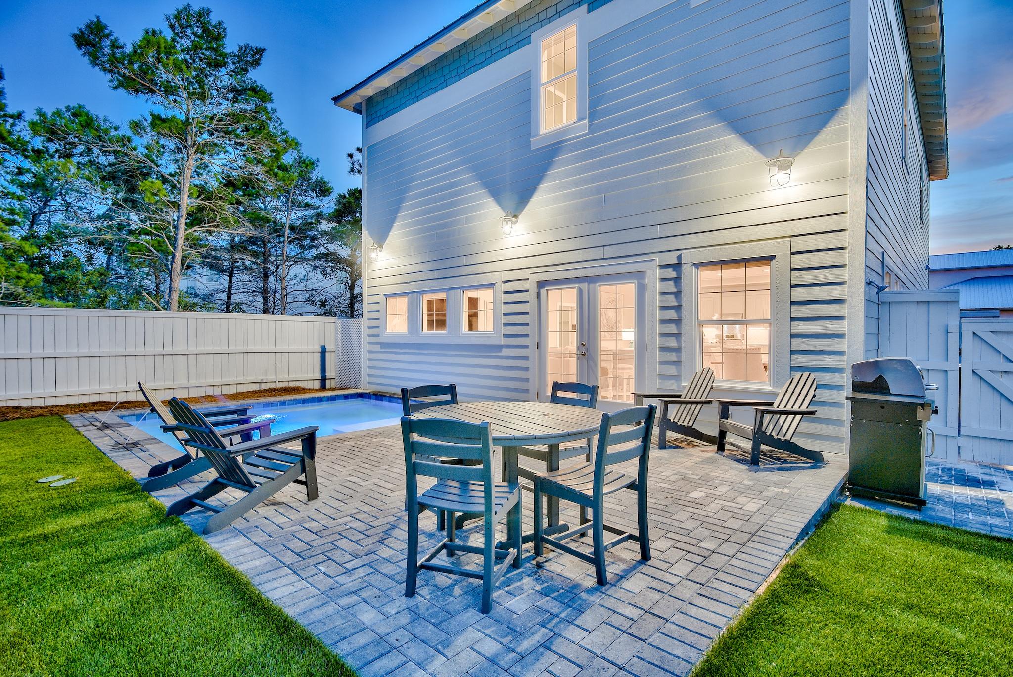 FRANGISTA BEACH 2ND ADDN - Residential