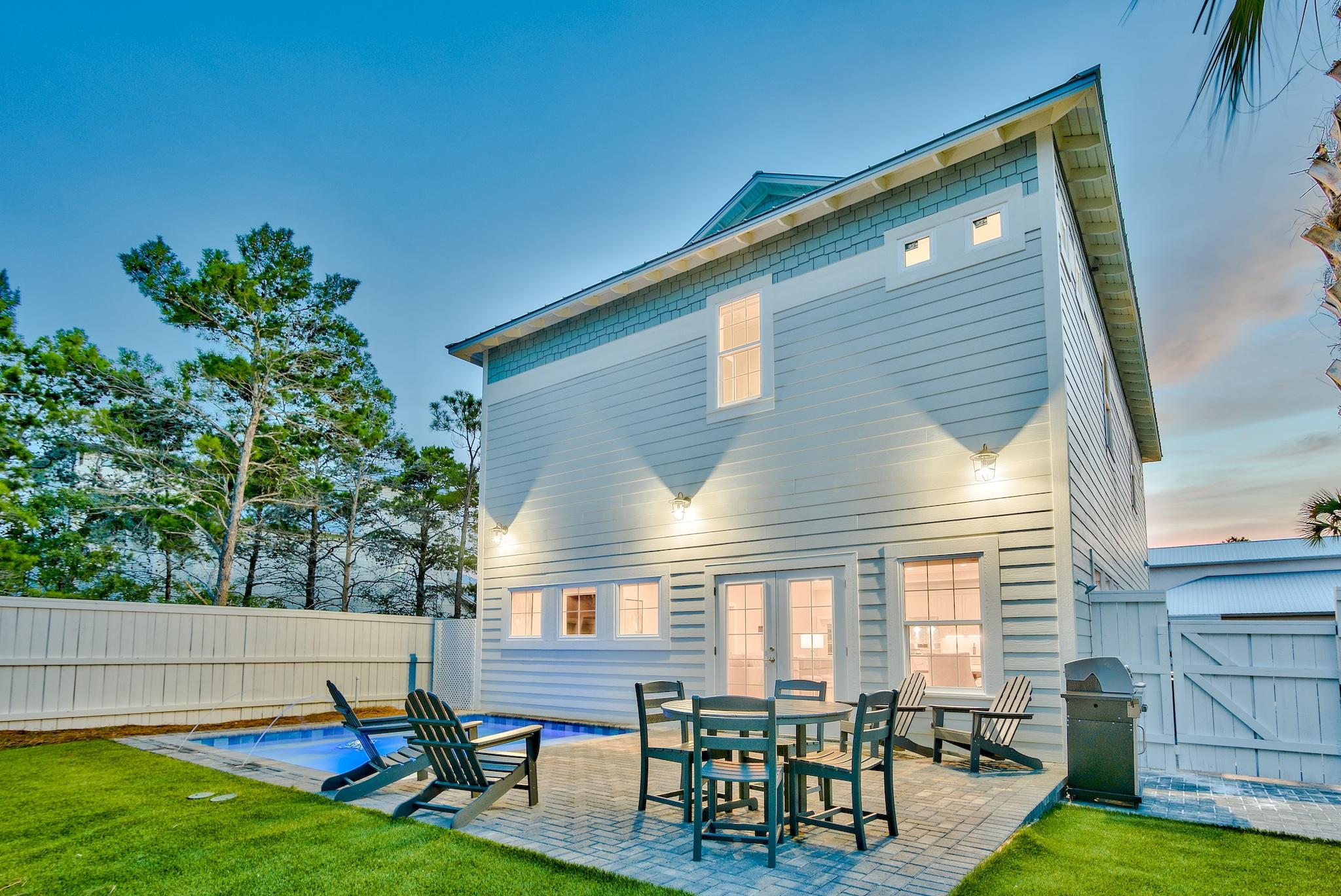 FRANGISTA BEACH 2ND ADDN - Residential