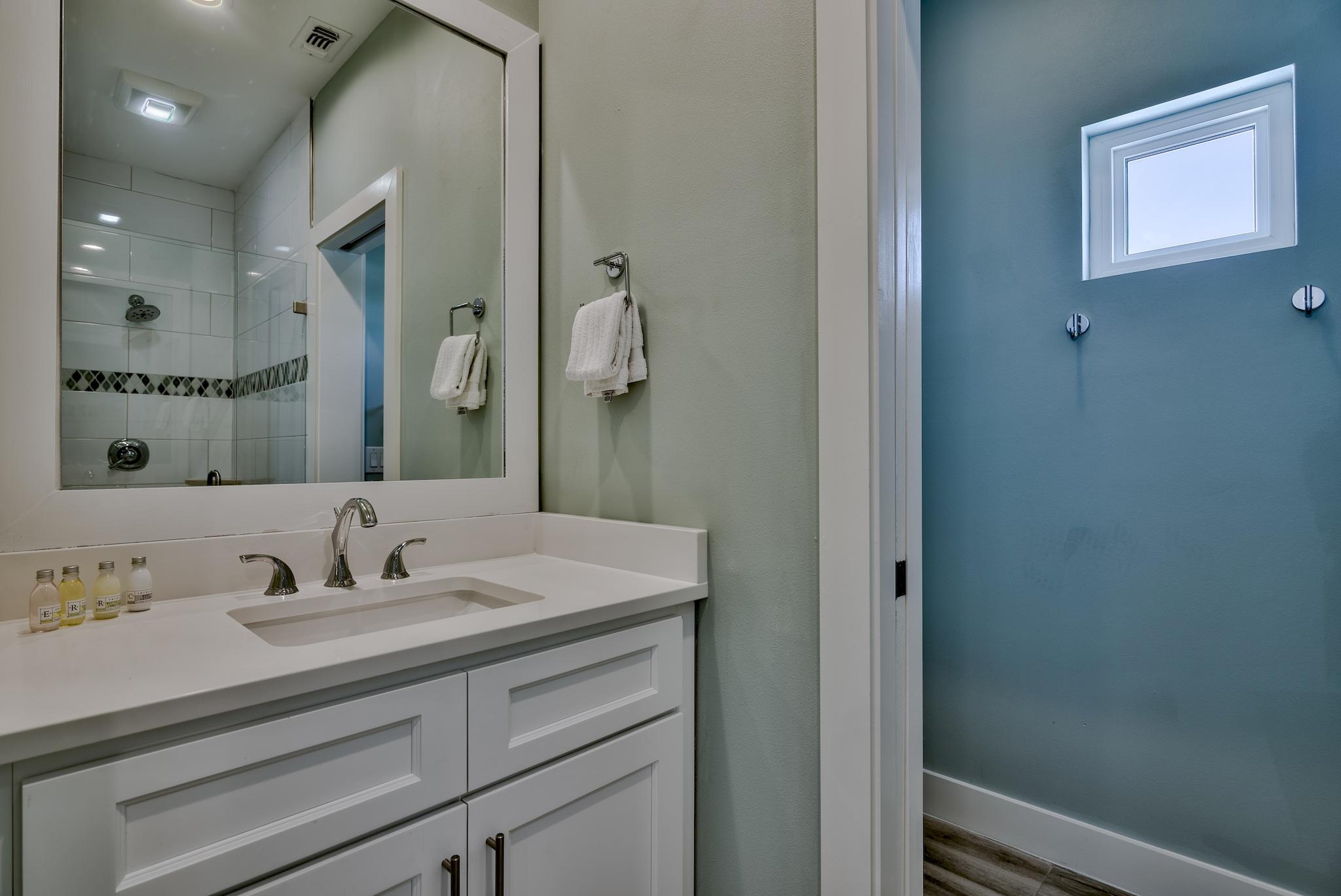 FRANGISTA BEACH 2ND ADDN - Residential