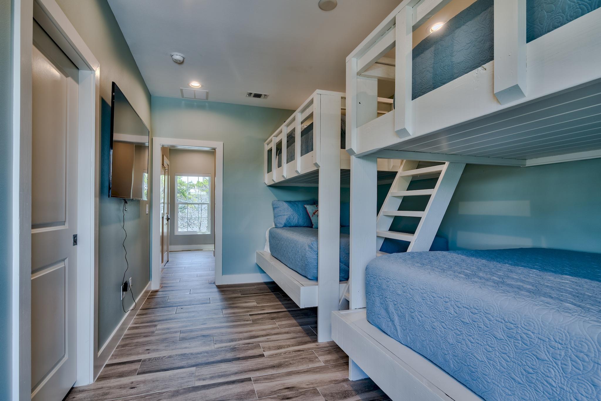 FRANGISTA BEACH 2ND ADDN - Residential