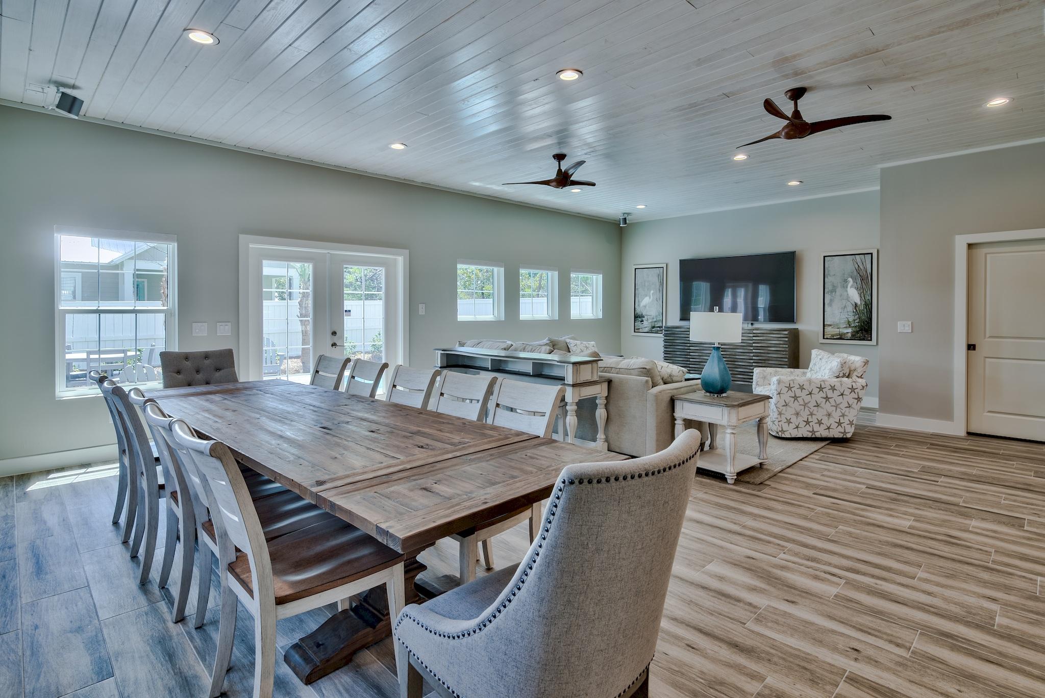 FRANGISTA BEACH 2ND ADDN - Residential