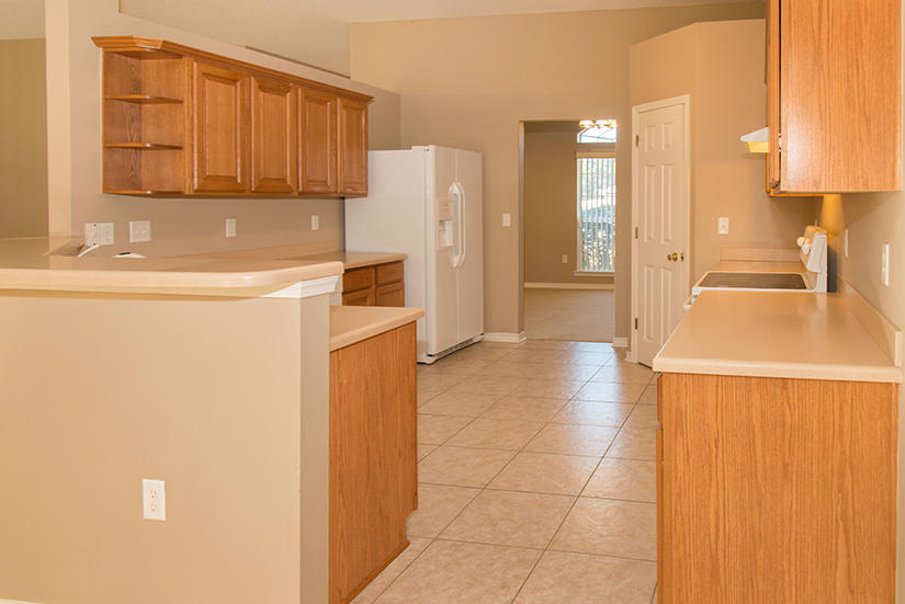 HOLLEY BY THE SEA - Residential