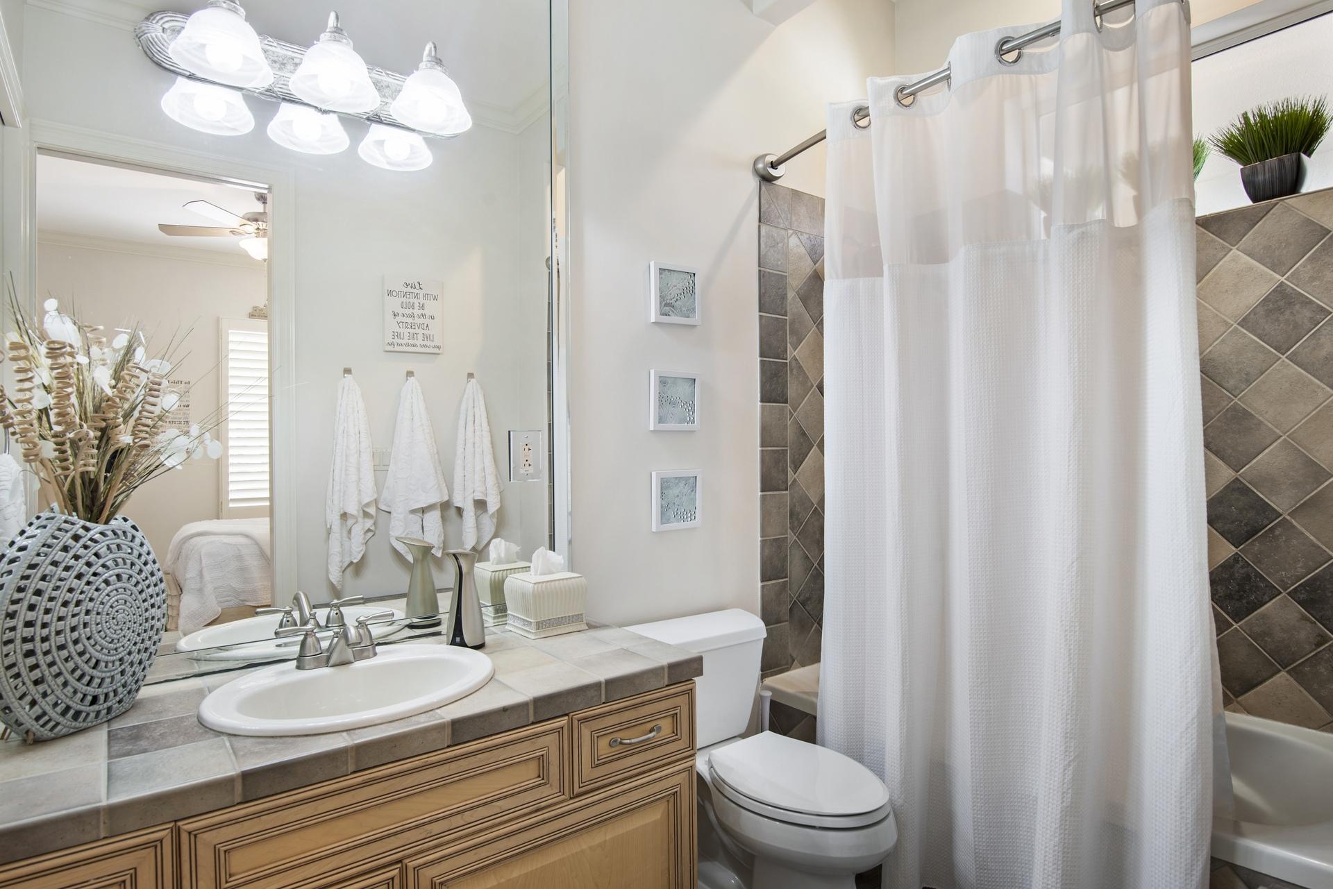 REGATTA BAY PH 1 - Residential