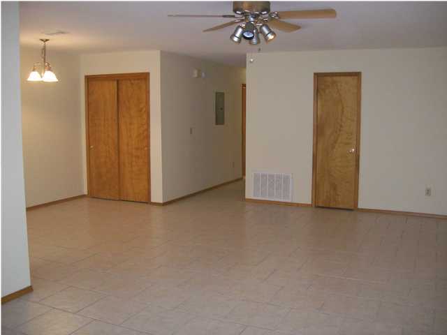 PARKWOOD TERRACE - Residential Lease