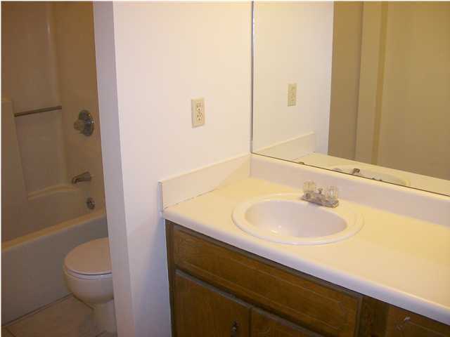 PARKWOOD TERRACE - Residential Lease