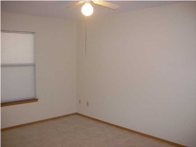 PARKWOOD TERRACE - Residential Lease