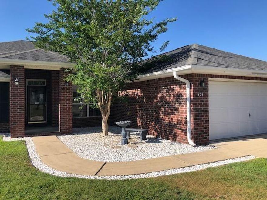 Beautiful, clean and well maintained, this home won't disappoint.  Its location, south of I10 offers quick and easy access to Eglin. This home also has lots of space with 4 bedrooms, a separate dining room and office, a screened-in Florida room, nice sized bedrooms, and room for a sitting area within the master bedroom. New stainless steel appliances finish off the kitchen, and new blinds add just the right finishing touch. The fenced back yard offers privacy and is a great space for hours of outdoor fun and splashing in the pool on hot summer days.  The large backyard shed has additional space for pool toys, workshop activities, and yard maintenance equipment.  This is a great home for a growing family and for entertaining friends and relatives.  Call today to schedule your appointment.