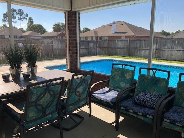 ALICIA PLACE - Residential