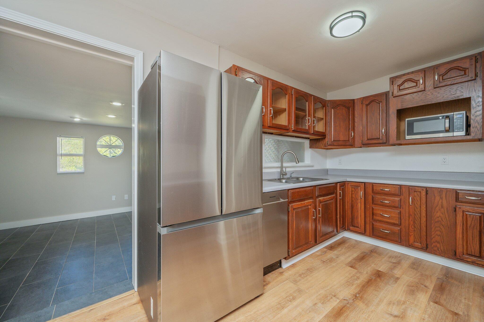 SPRINGDALE - Residential Lease