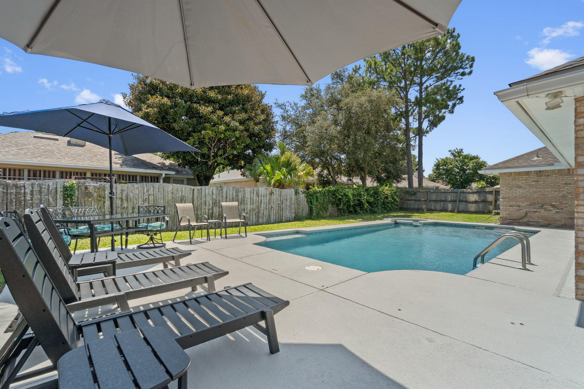 BAYSIDE - Residential