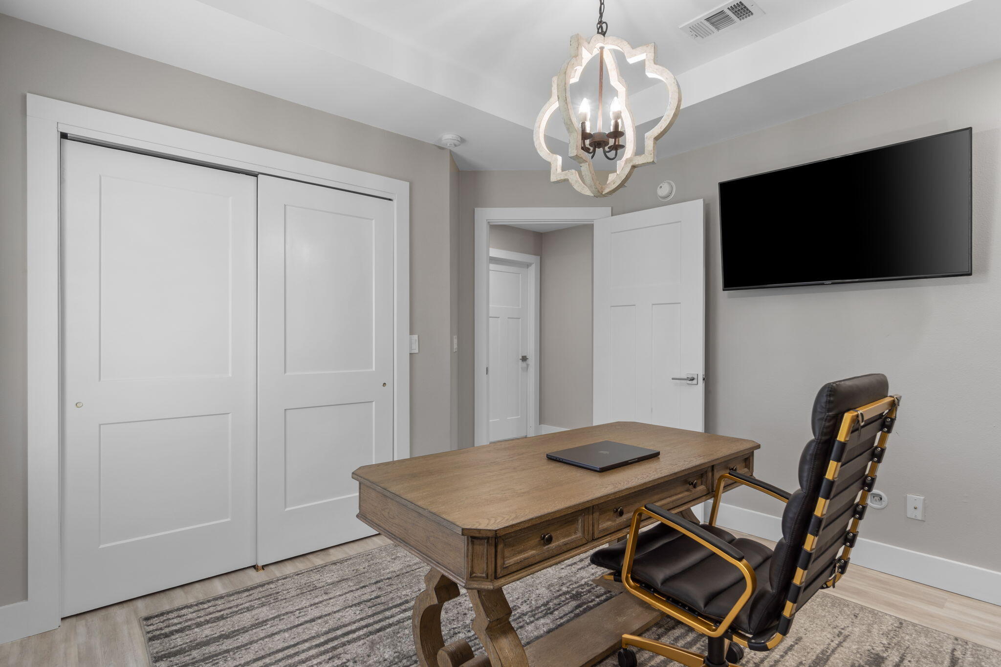 BAYSIDE - Residential