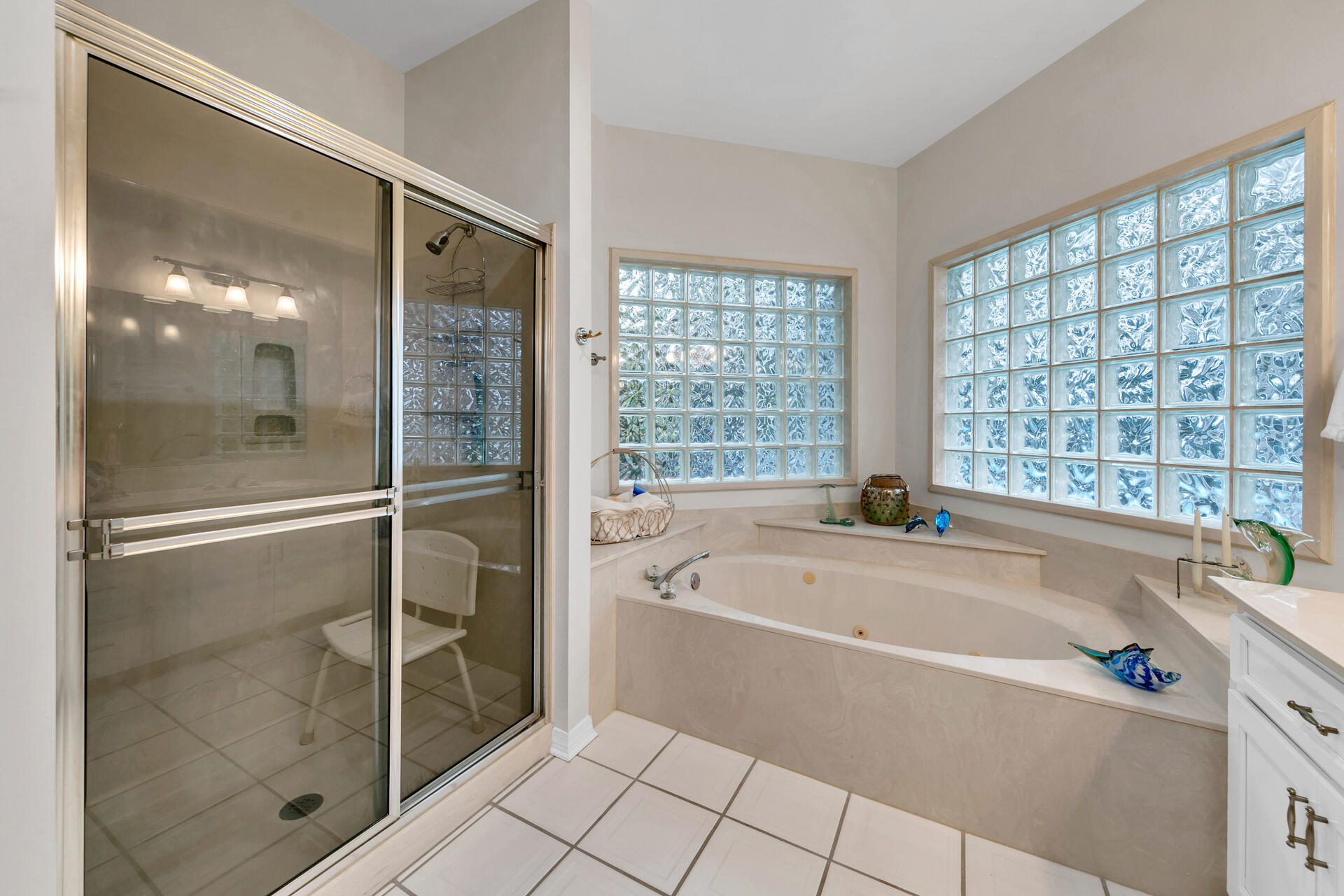 WOODLAND BAYOU ESTATES - Residential