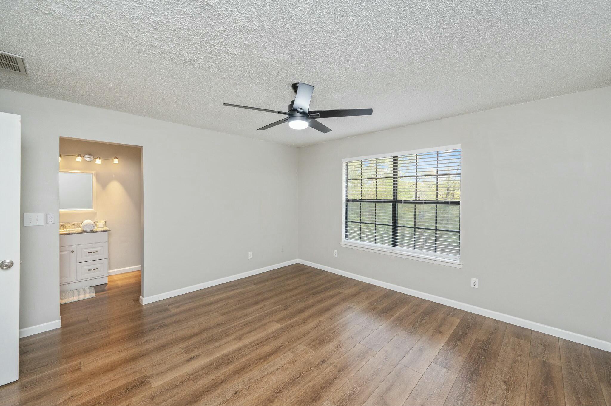 FLORIDA HEIGHTS - Residential