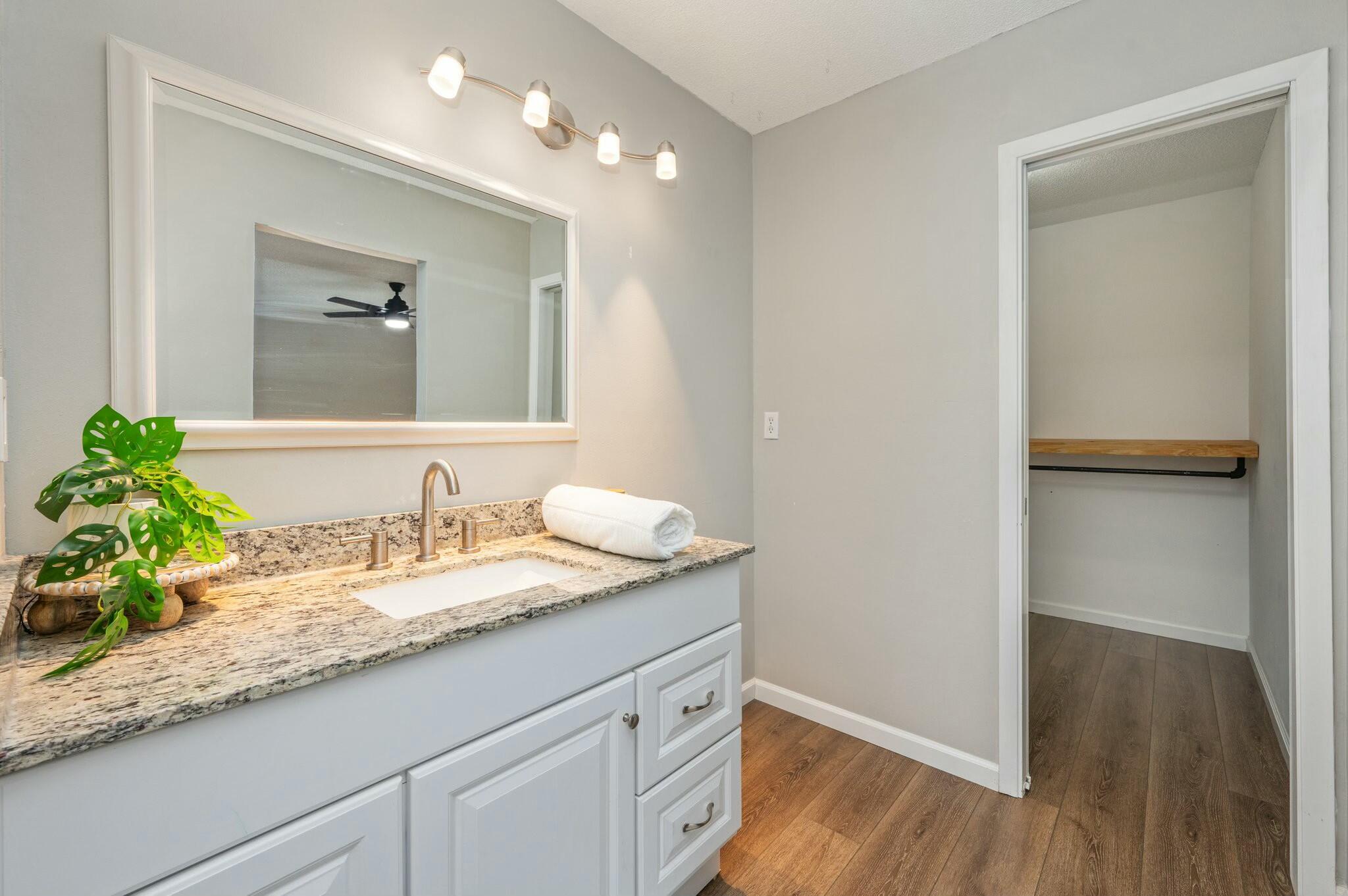 FLORIDA HEIGHTS - Residential