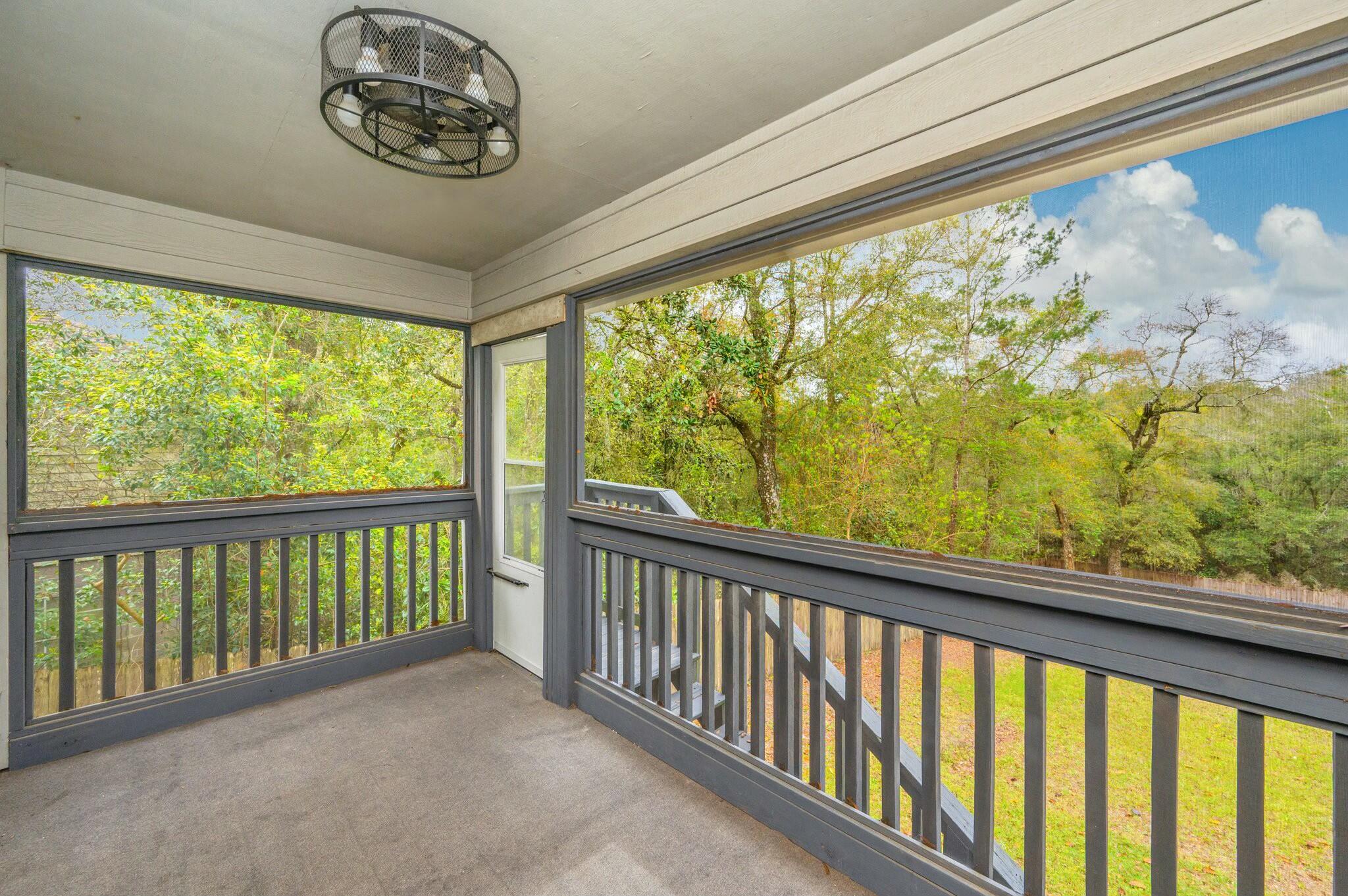 FLORIDA HEIGHTS - Residential