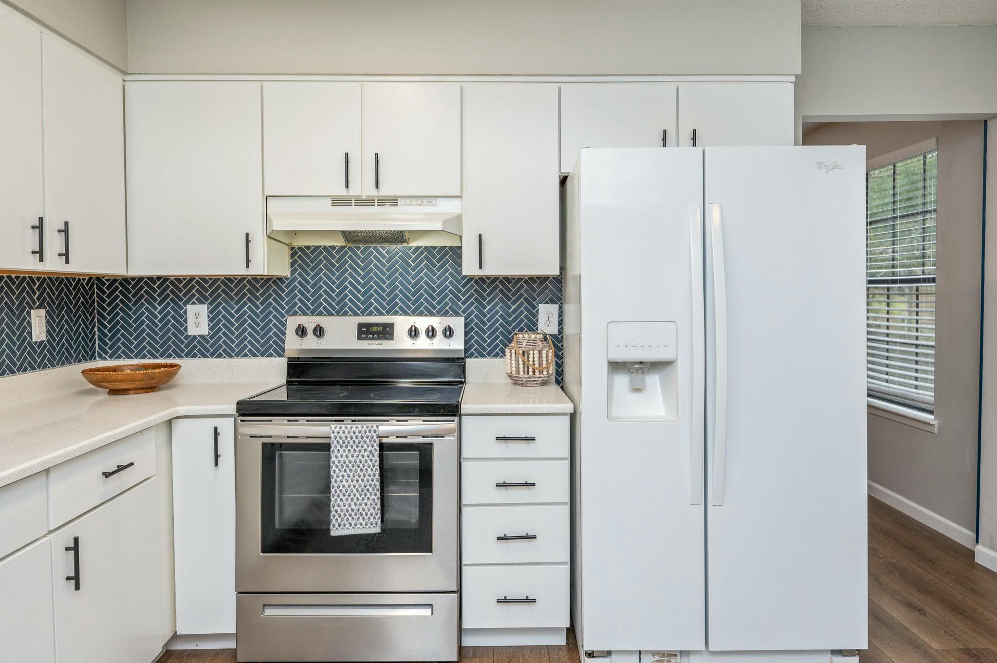 FLORIDA HEIGHTS - Residential