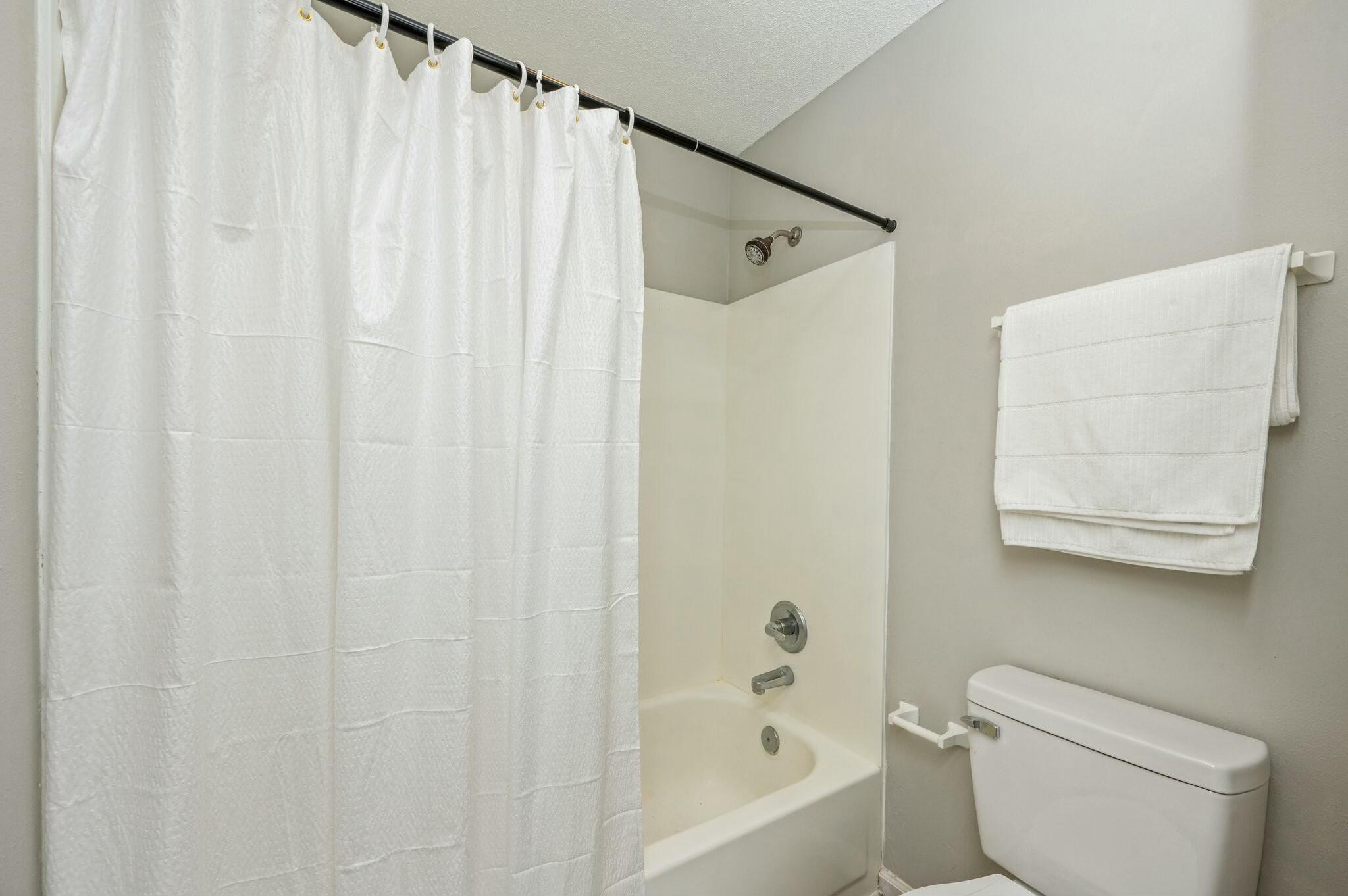 FLORIDA HEIGHTS - Residential