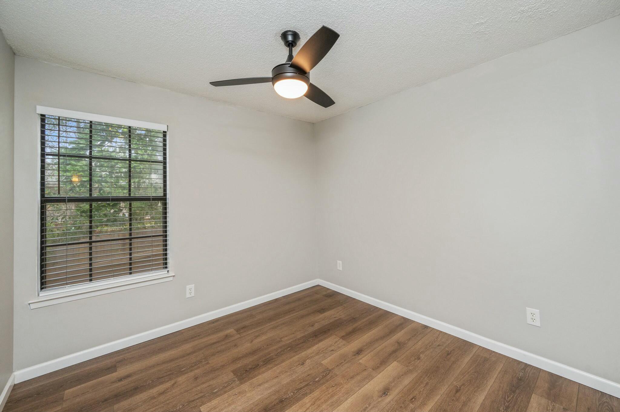 FLORIDA HEIGHTS - Residential