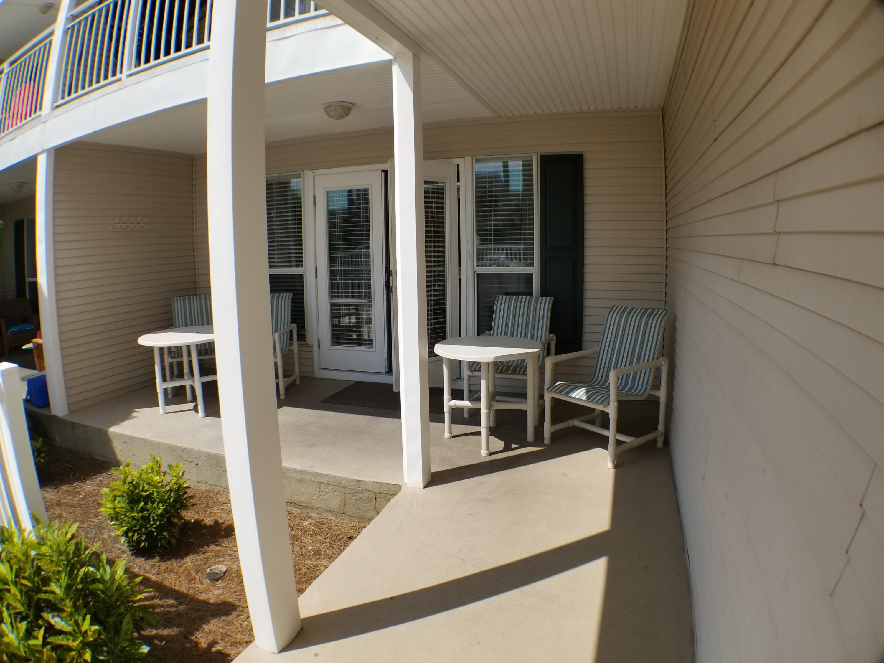 GRAND CARIBBEAN WEST - Residential