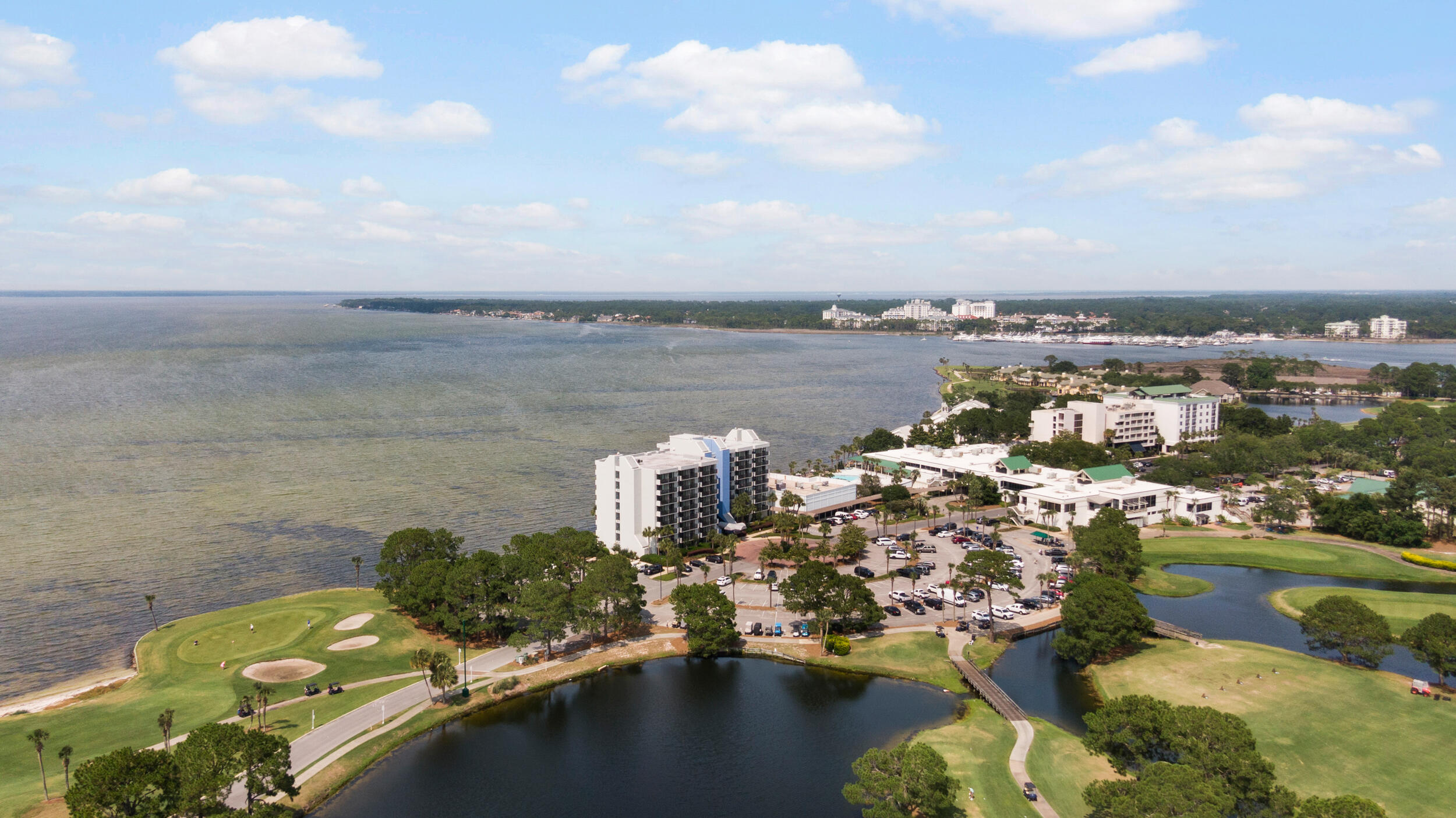 BAYSIDE CONDO SANDESTIN - Residential