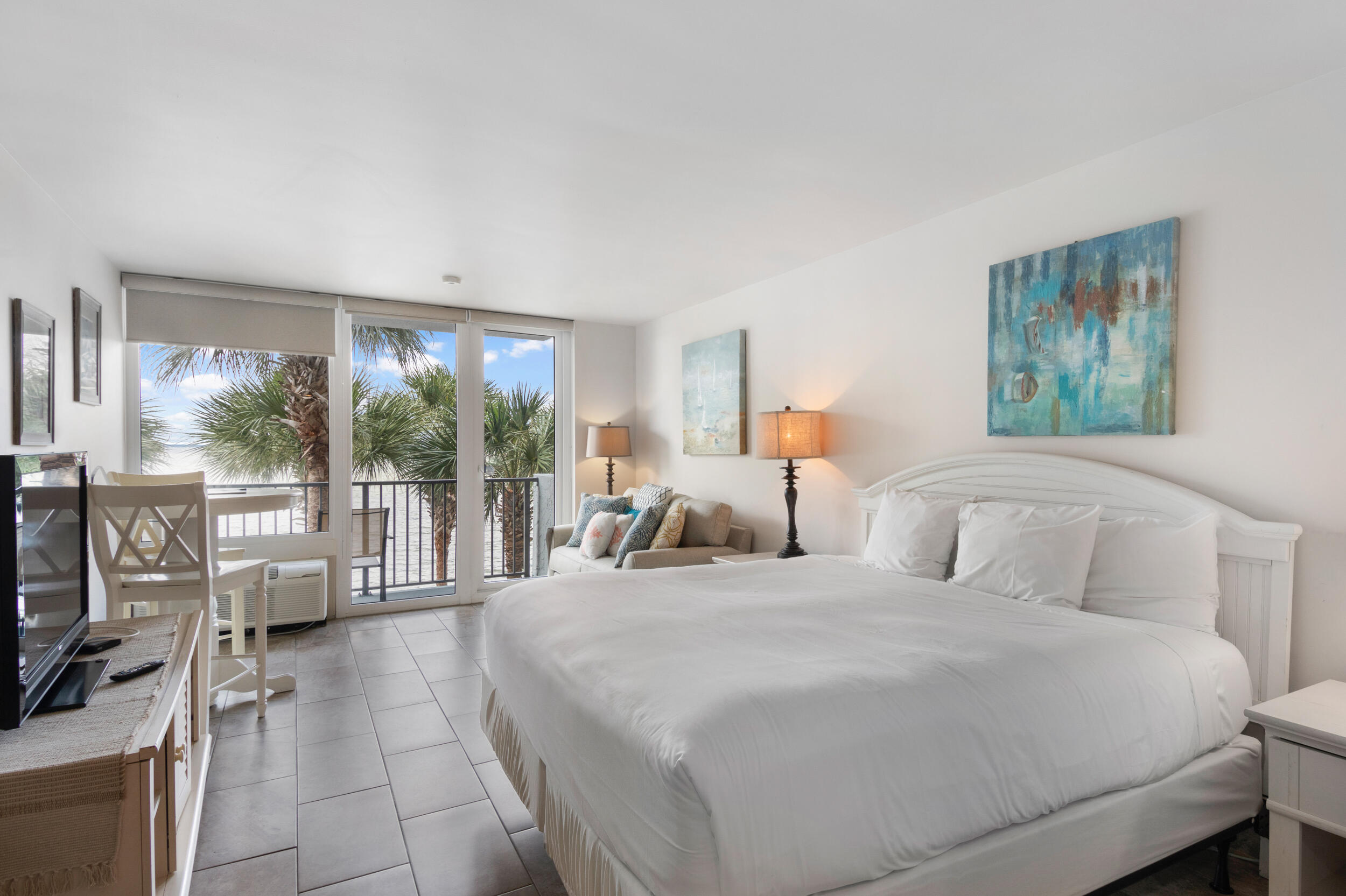 BAYSIDE CONDO SANDESTIN - Residential