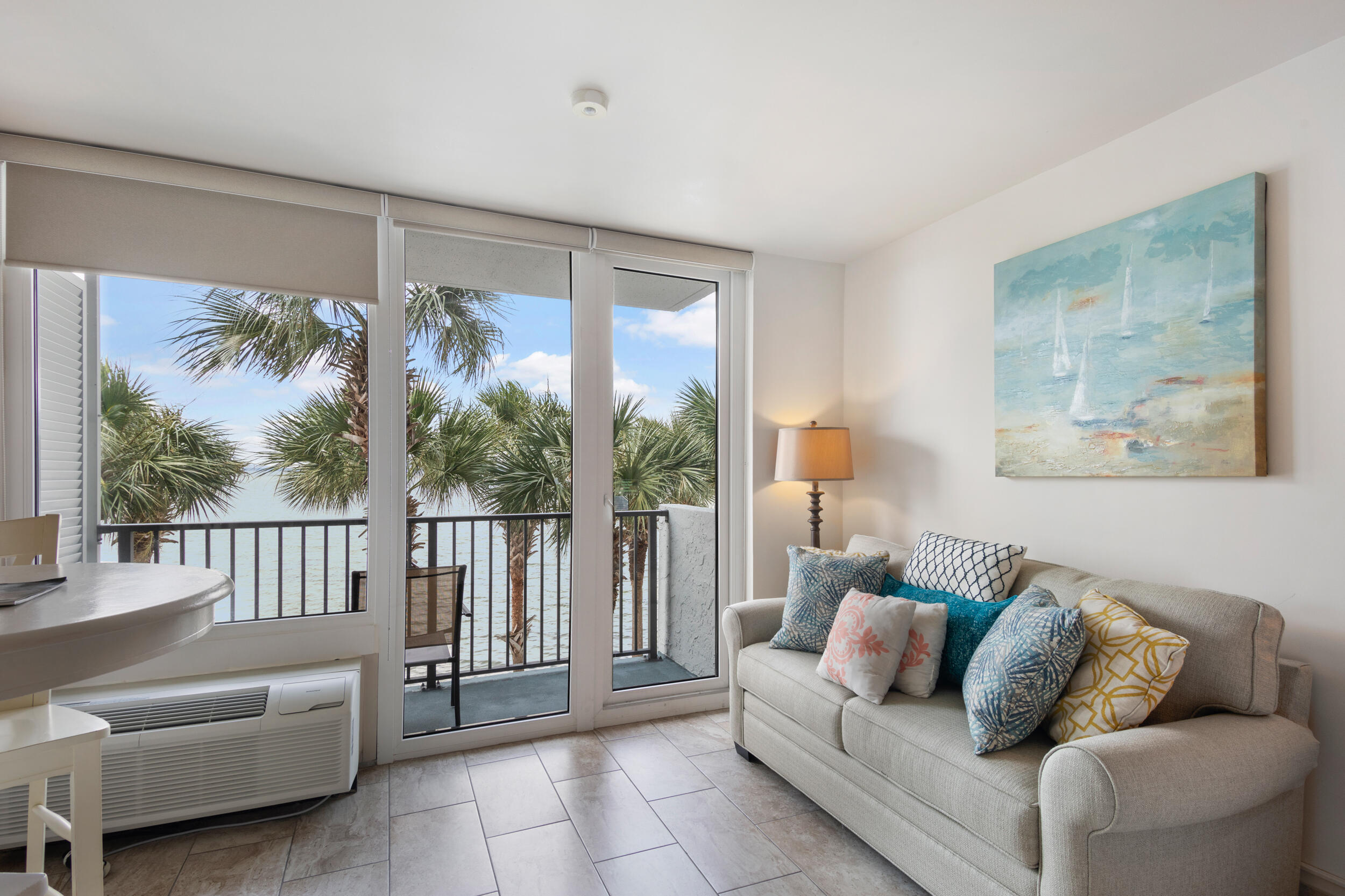 BAYSIDE CONDO SANDESTIN - Residential